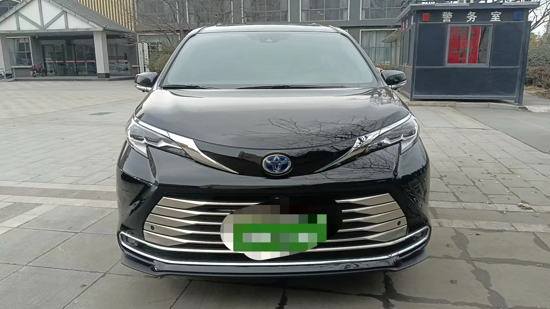 Toyota Sienna  из Китая
