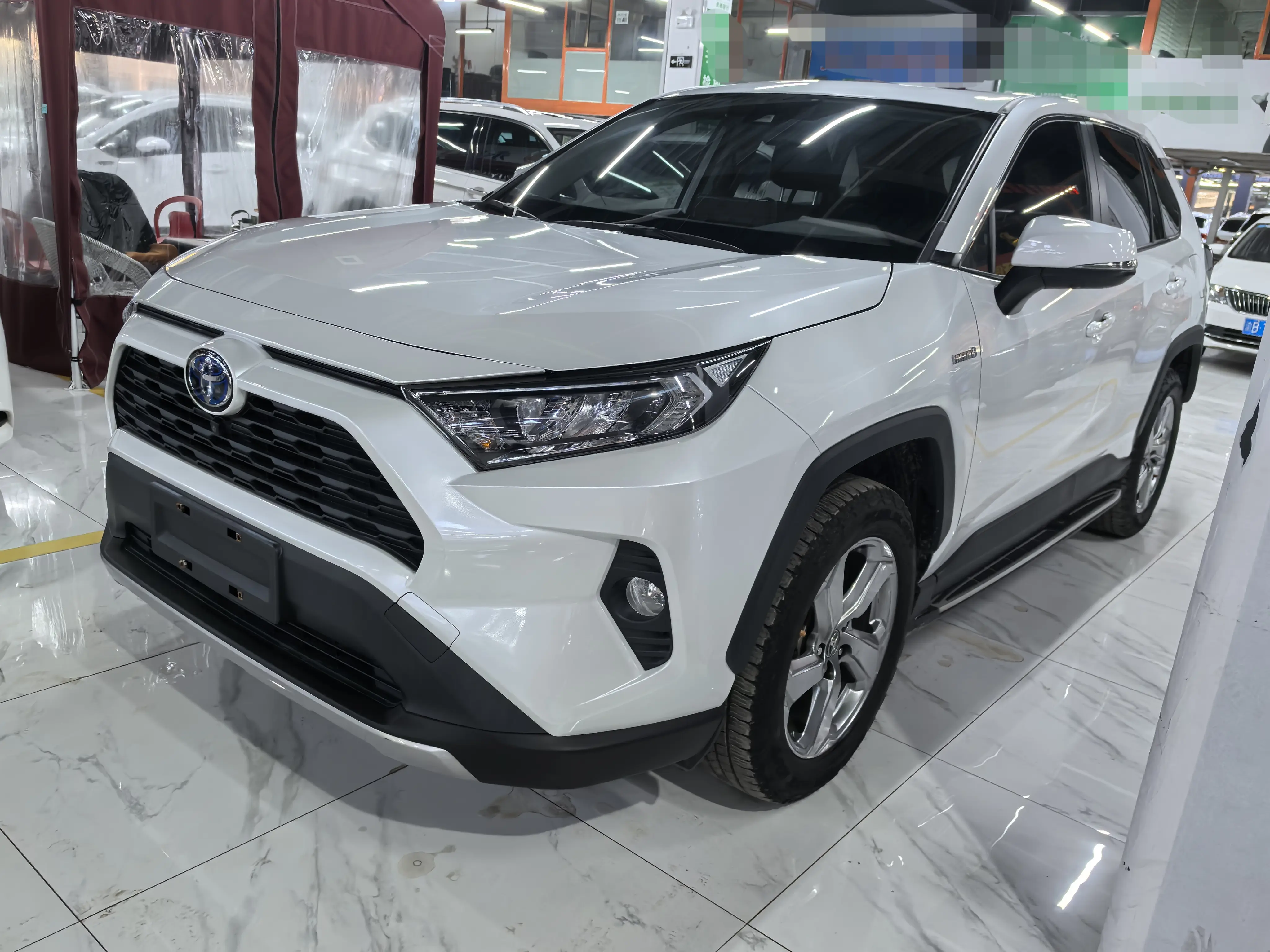 Toyota RAV4  из Китая