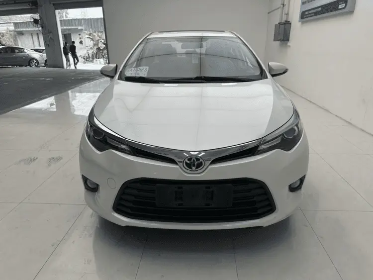 Toyota Levin (Lei Ling)  из Китая