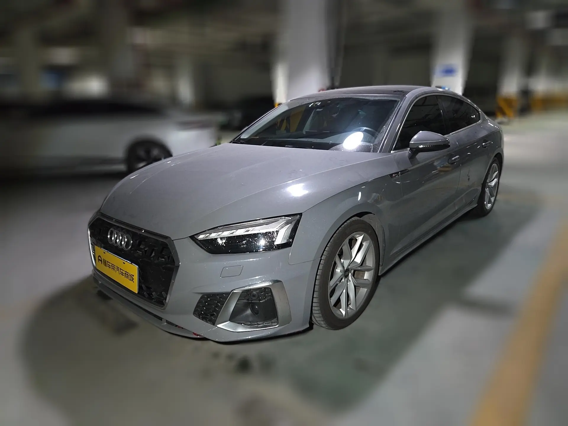 Audi A5  из Китая