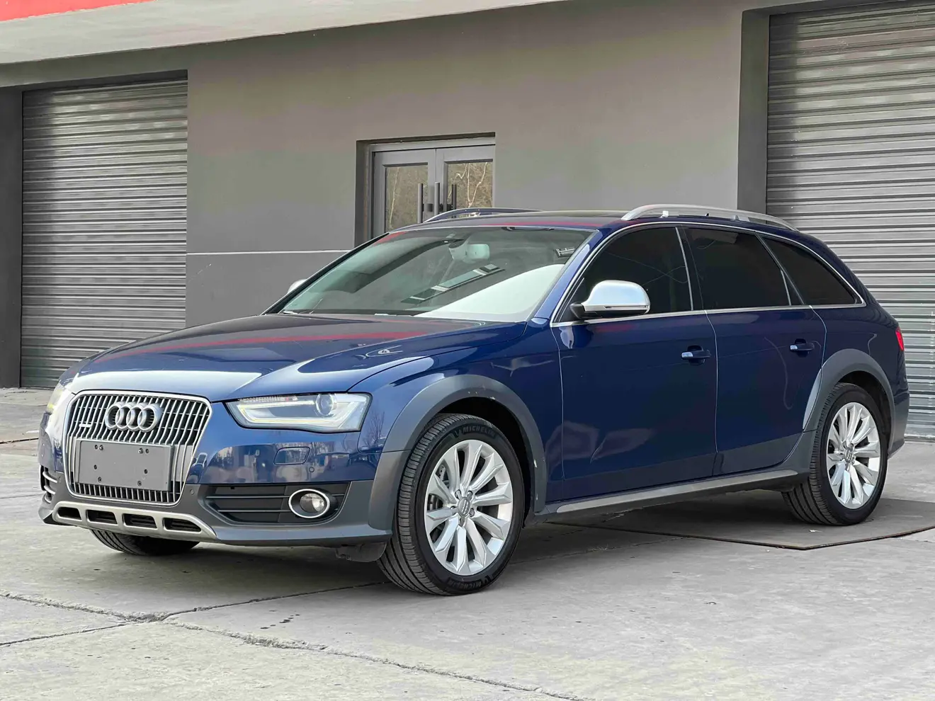 Audi A4  из Китая