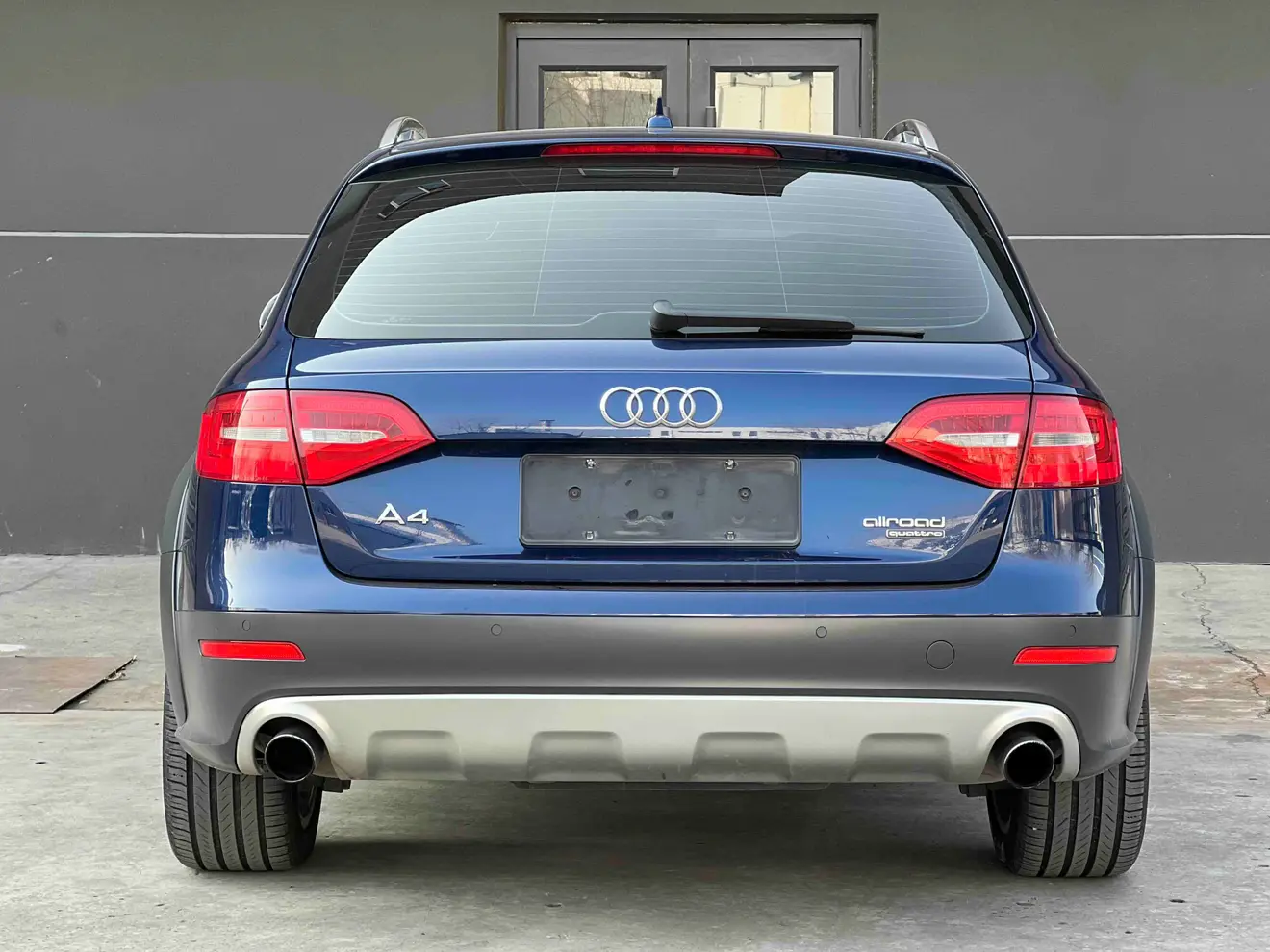 Audi A4  из Китая
