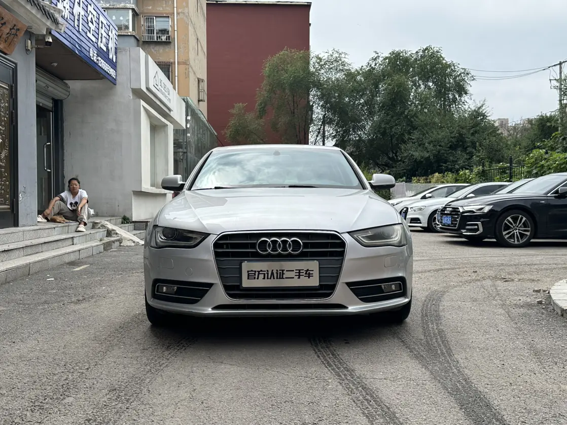 Audi A4L  из Китая