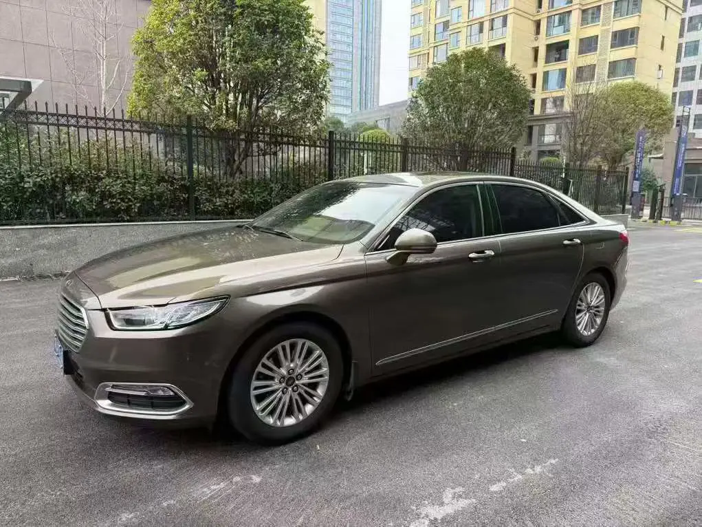 Ford Taurus  из Китая
