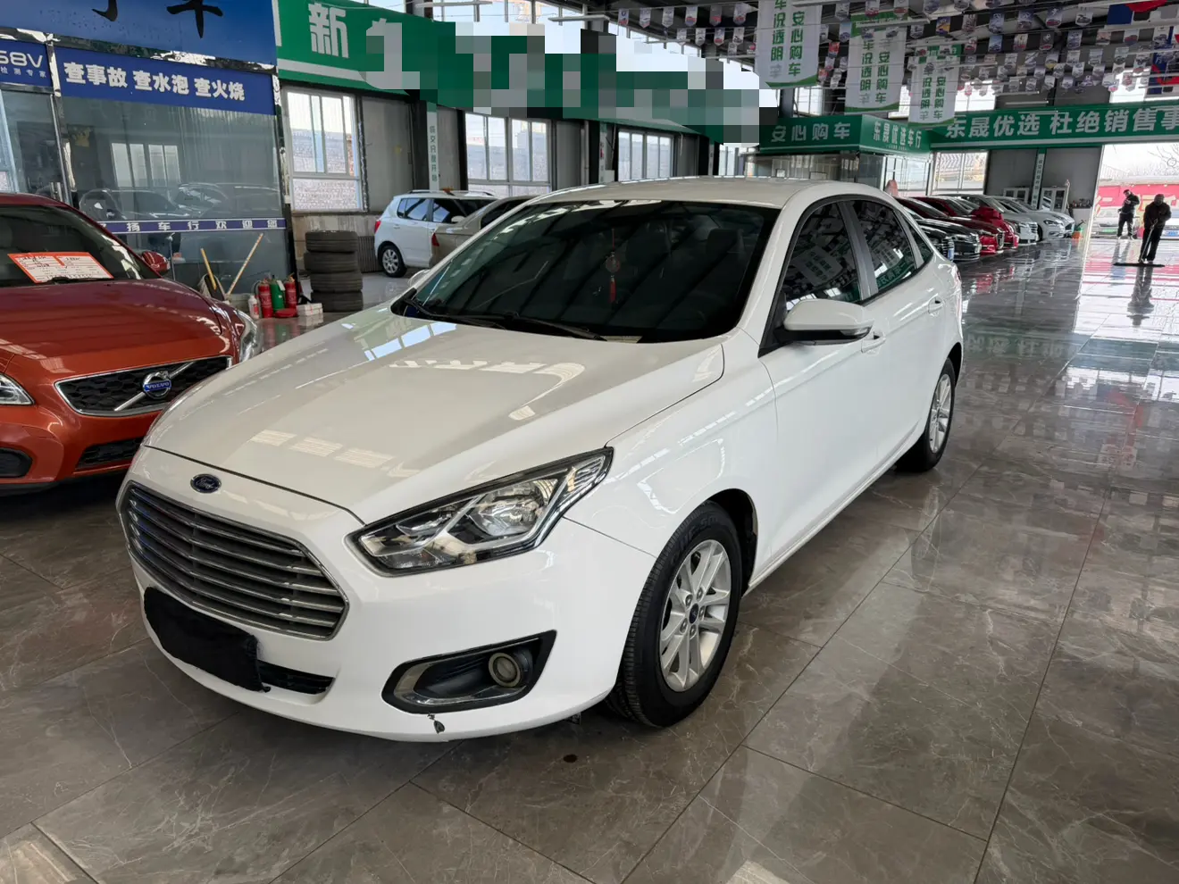 Ford Forrest  из Китая