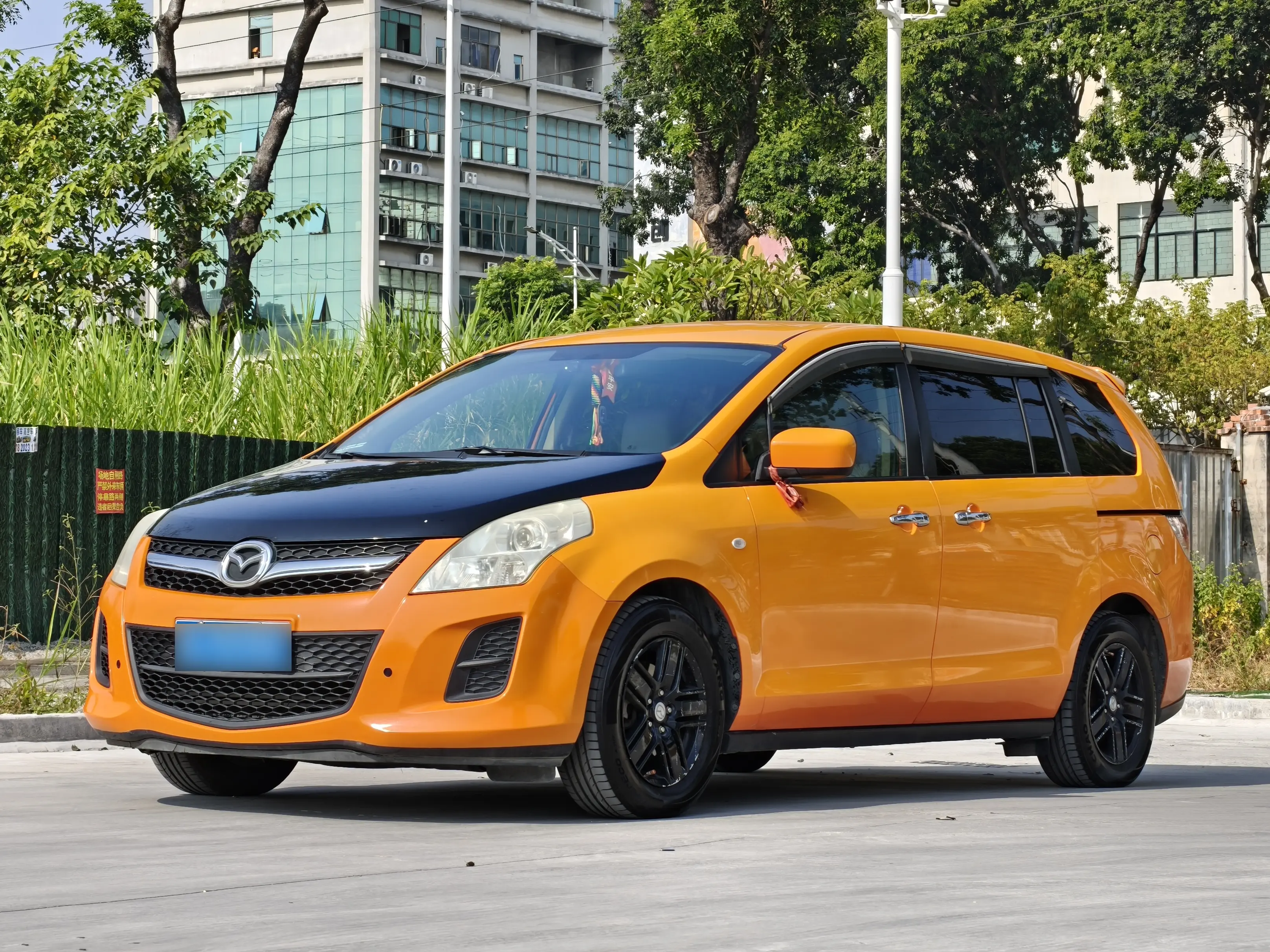 Mazda 8  из Китая