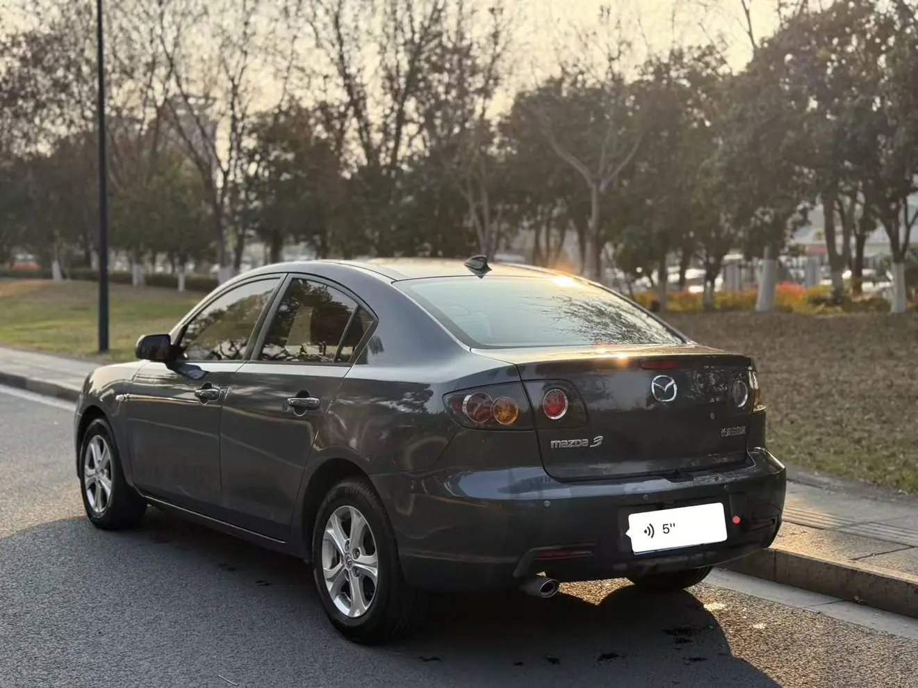 Mazda Axela (Mazda3)  из Китая