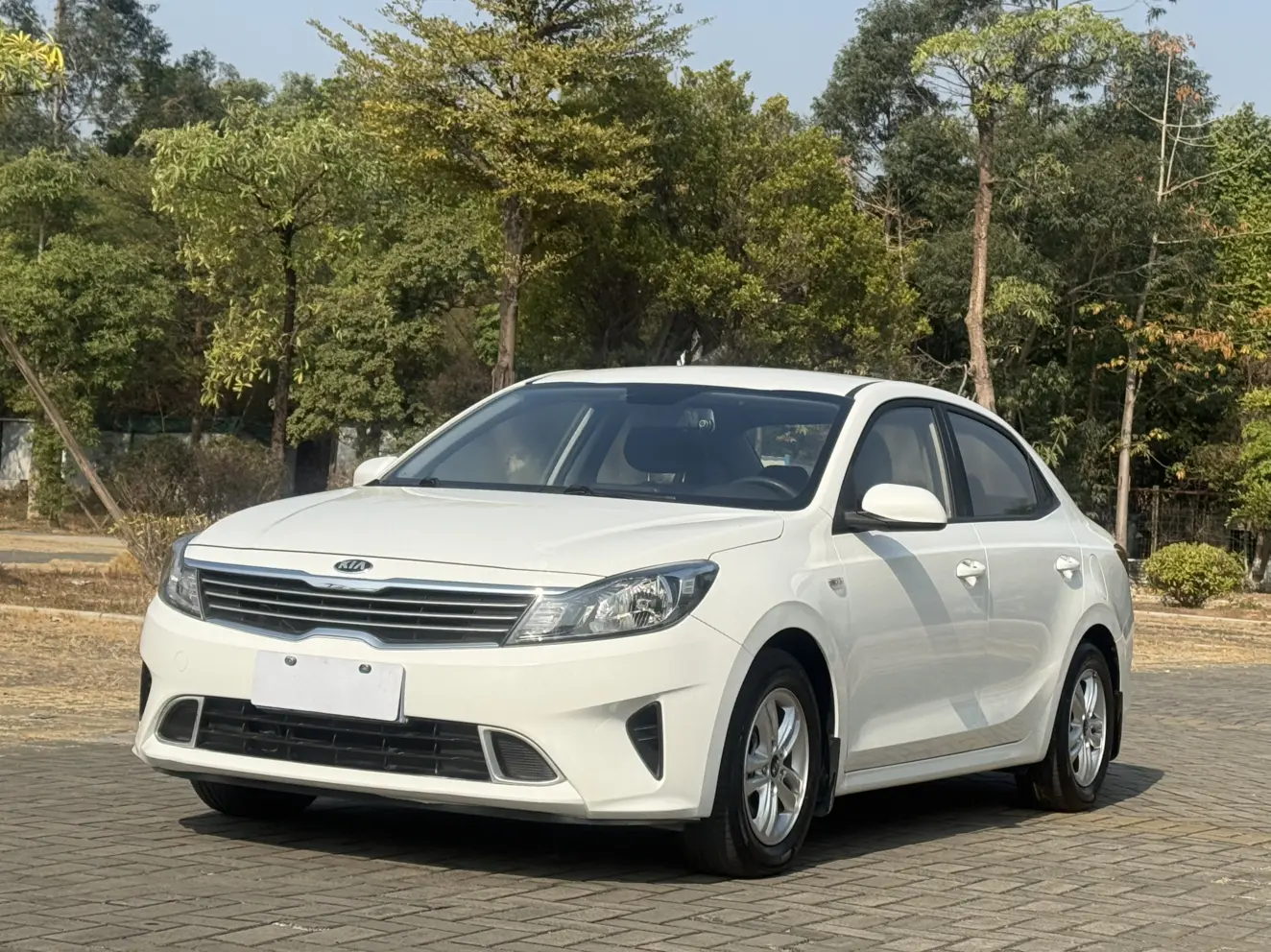 Kia Freddie  из Китая