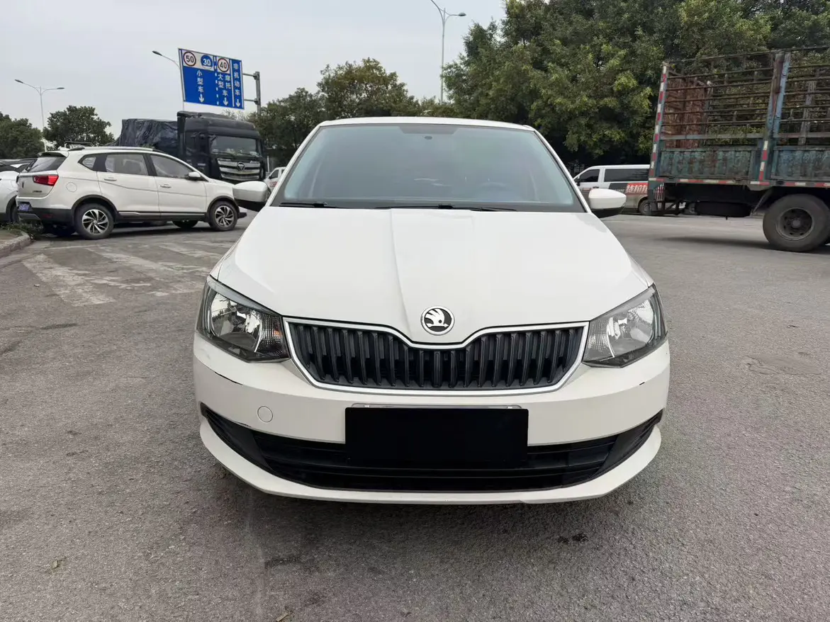 Skoda Jing Rui  из Китая