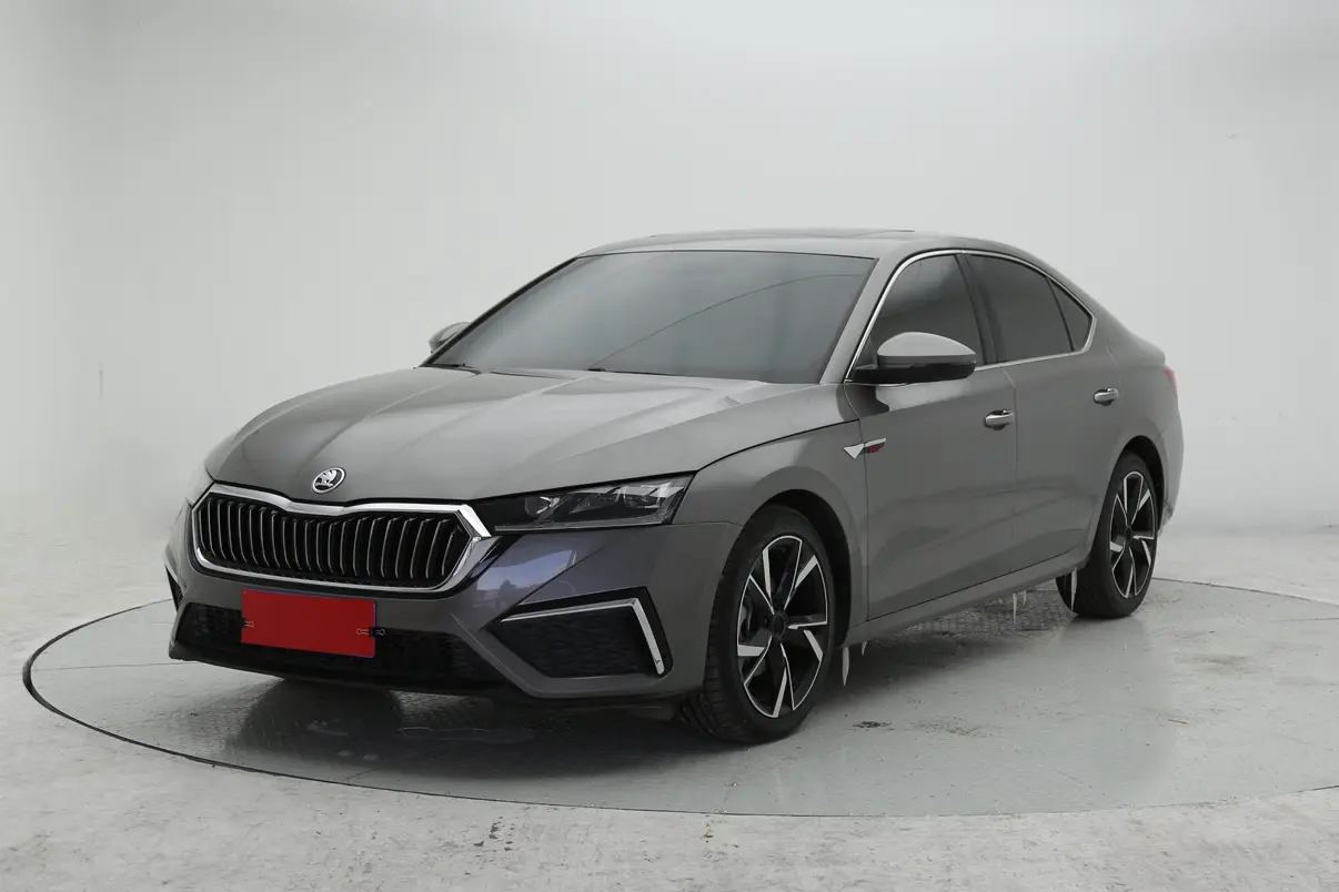 Skoda Octavia  из Китая