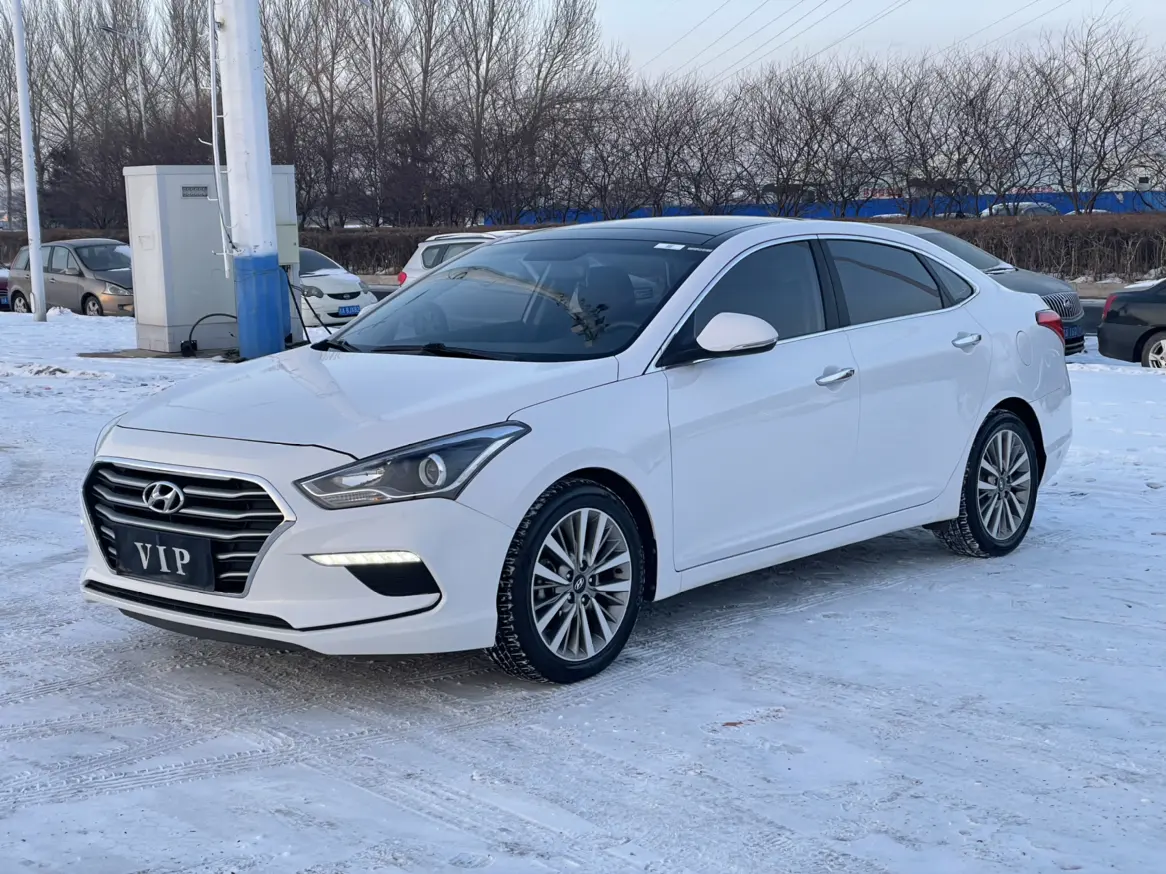 Hyundai Famous pictures  из Китая