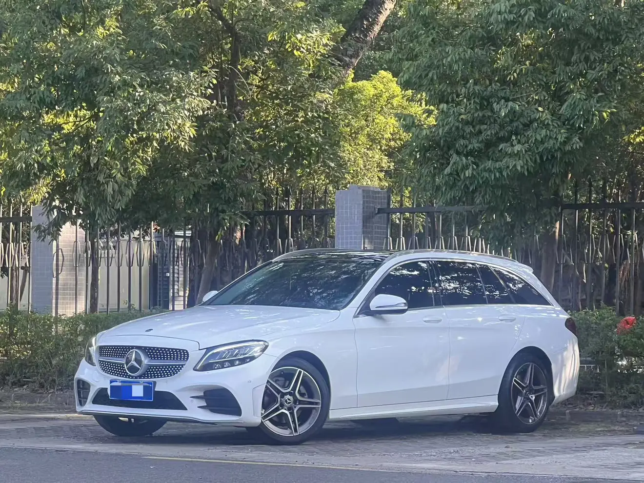 Mercedes-Benz C-Class  из Китая