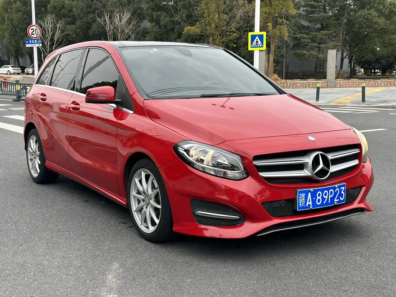 Mercedes-Benz Mercedes Benz B Class  из Китая