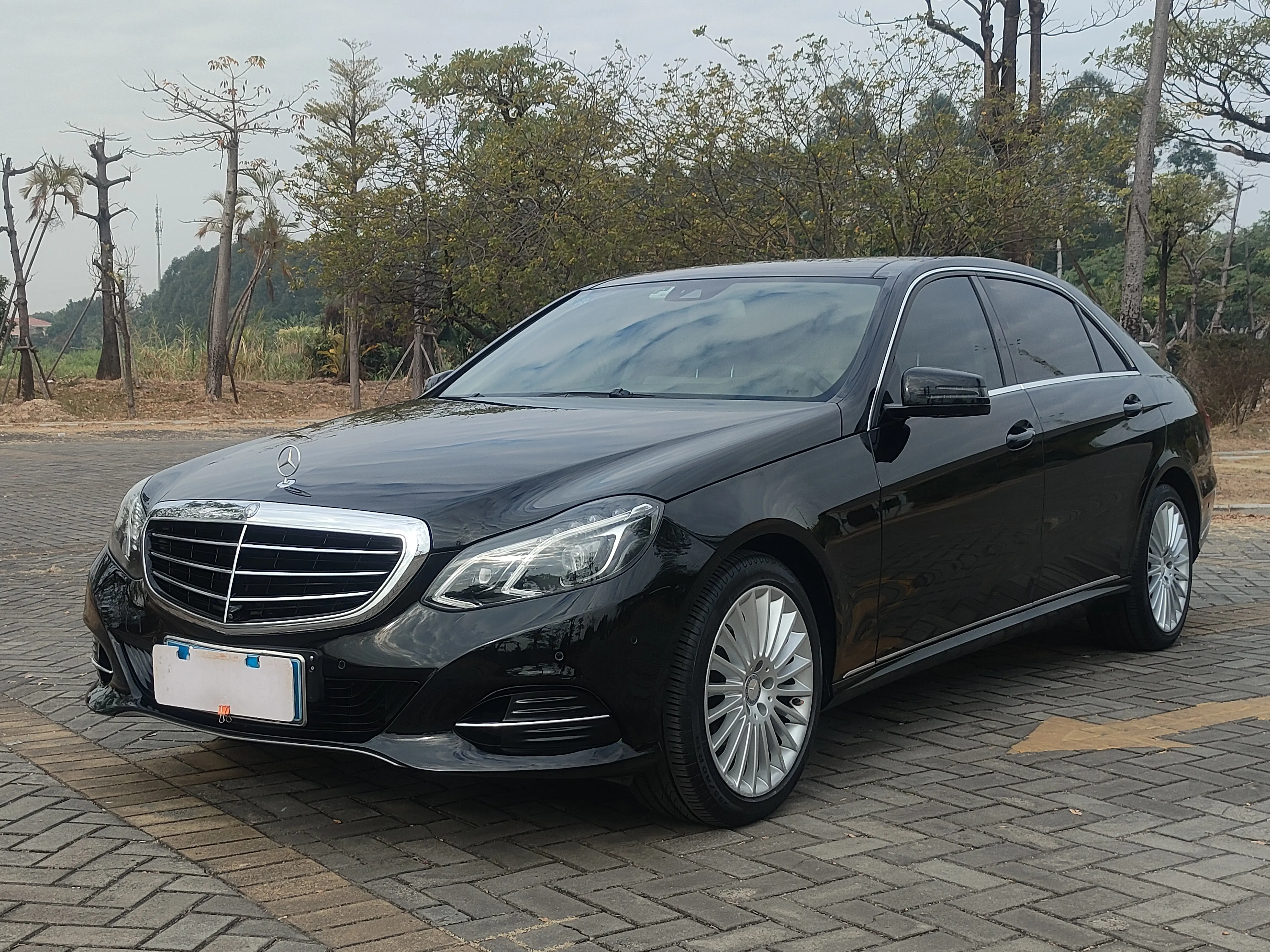 Mercedes-Benz E-Class  из Китая