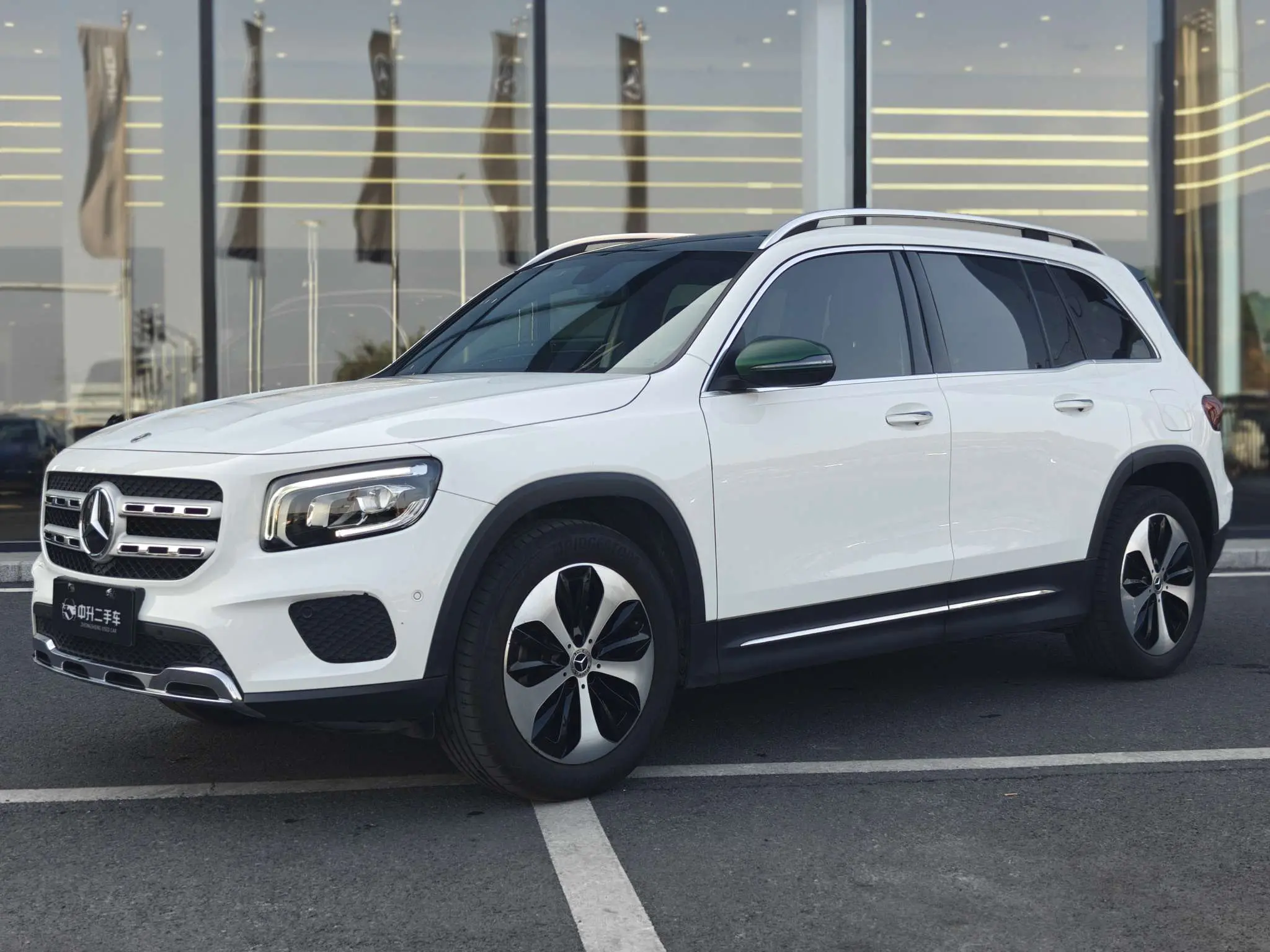 Mercedes-Benz GLB  из Китая