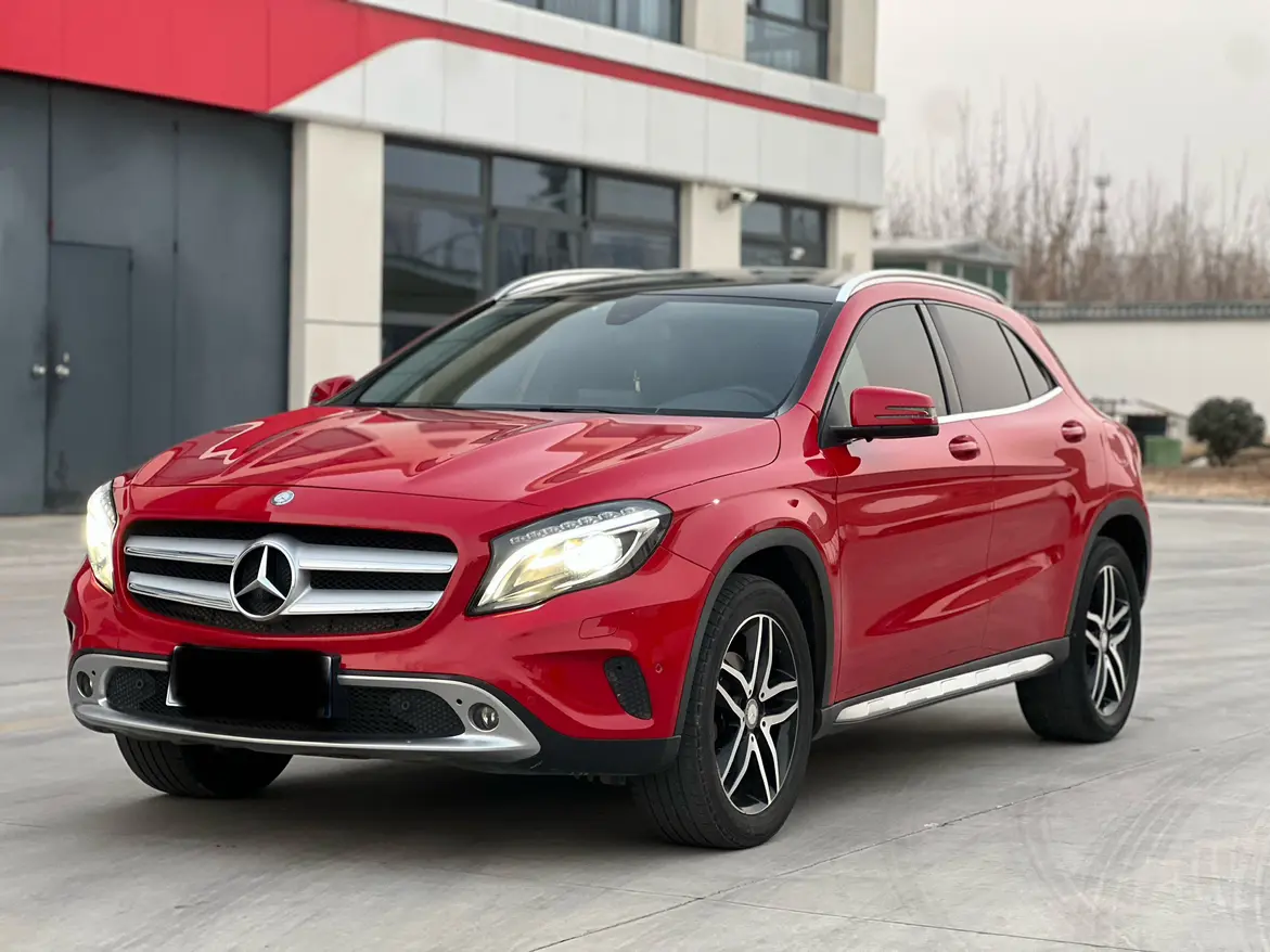 Mercedes-Benz GLA  из Китая