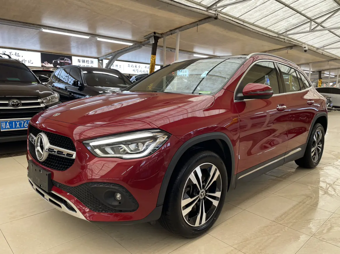 Mercedes-Benz GLA  из Китая
