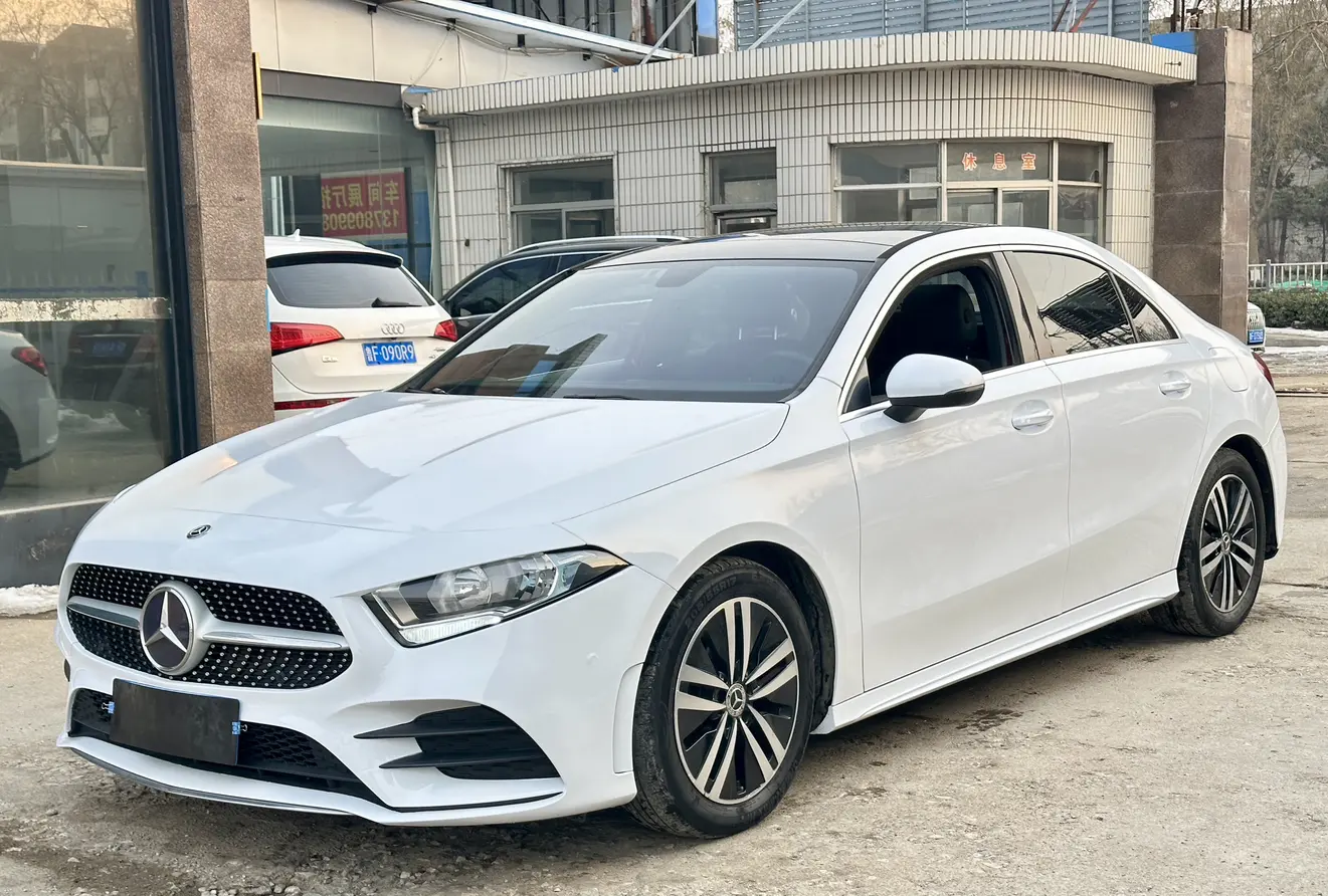 Mercedes-Benz Mercedes Benz A Class  из Китая