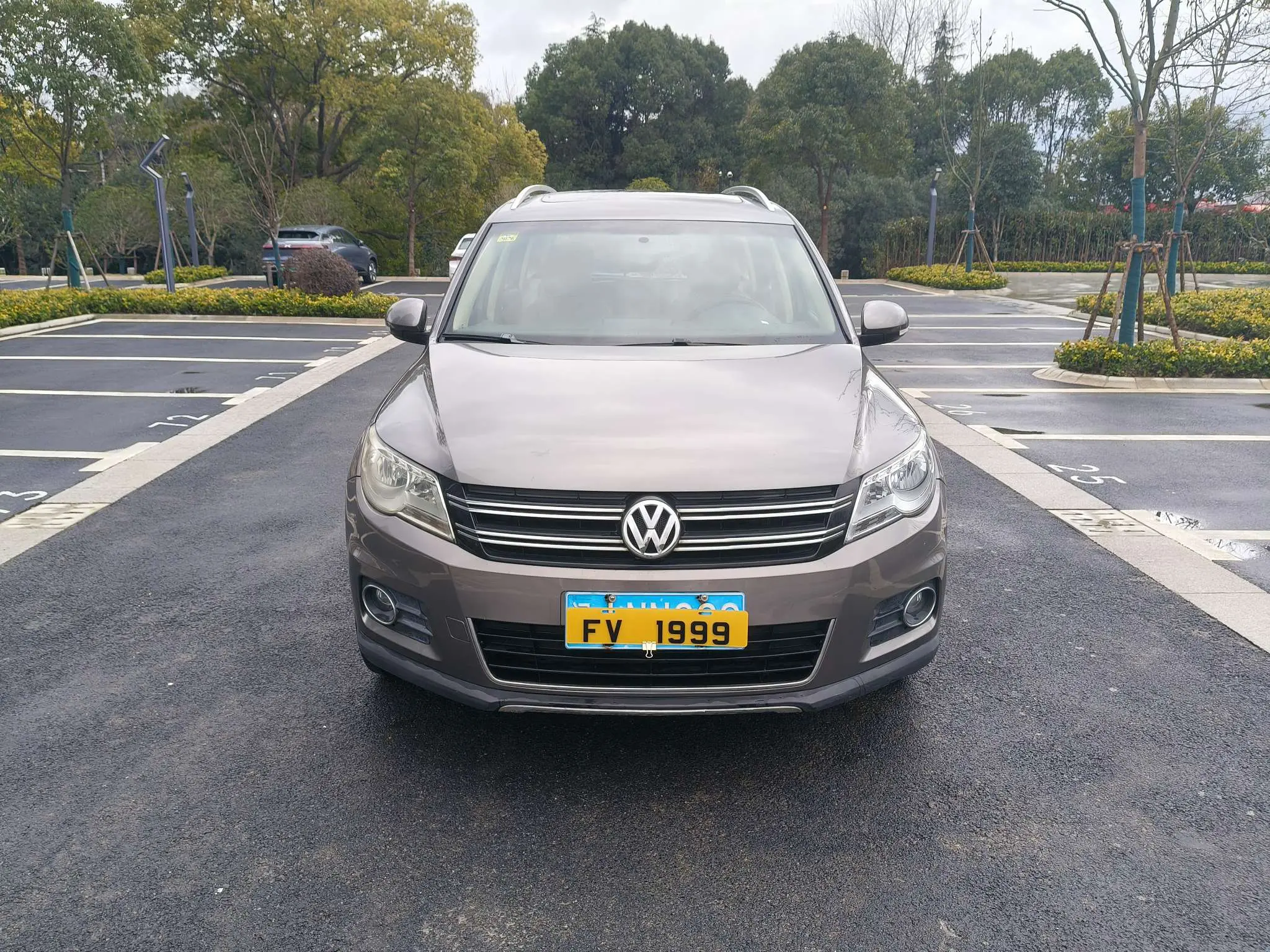Volkswagen Tiguan  из Китая