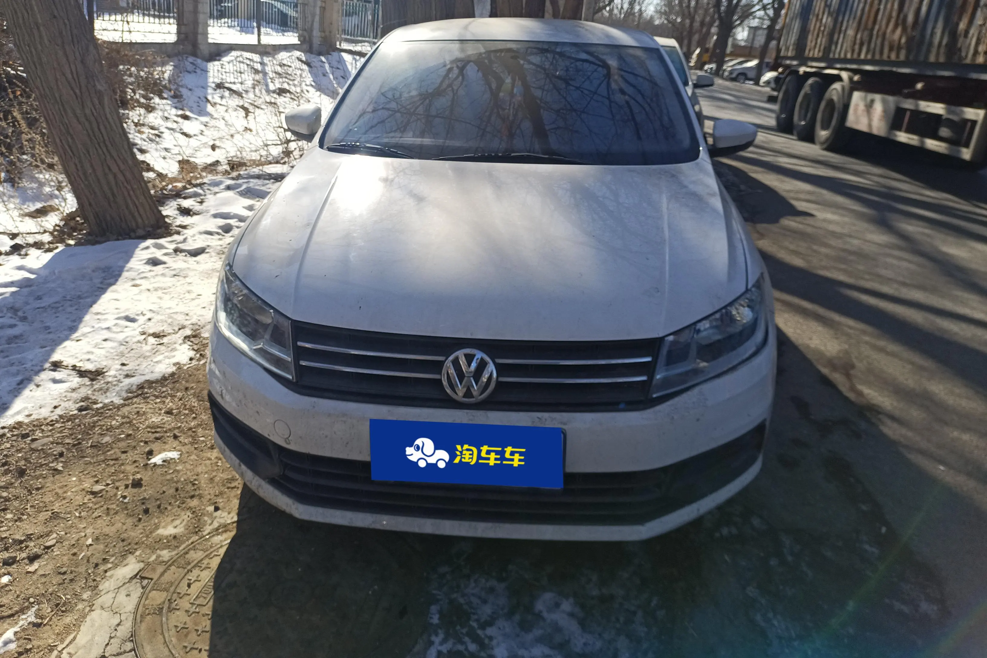 Volkswagen Santana  из Китая