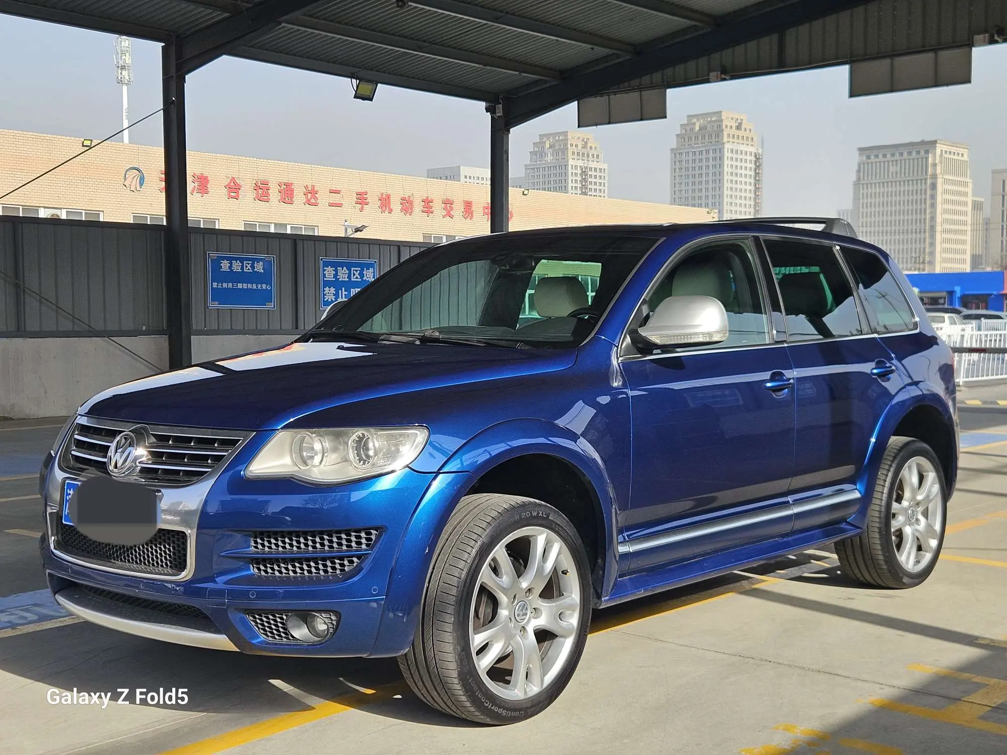 Volkswagen Touareg  из Китая