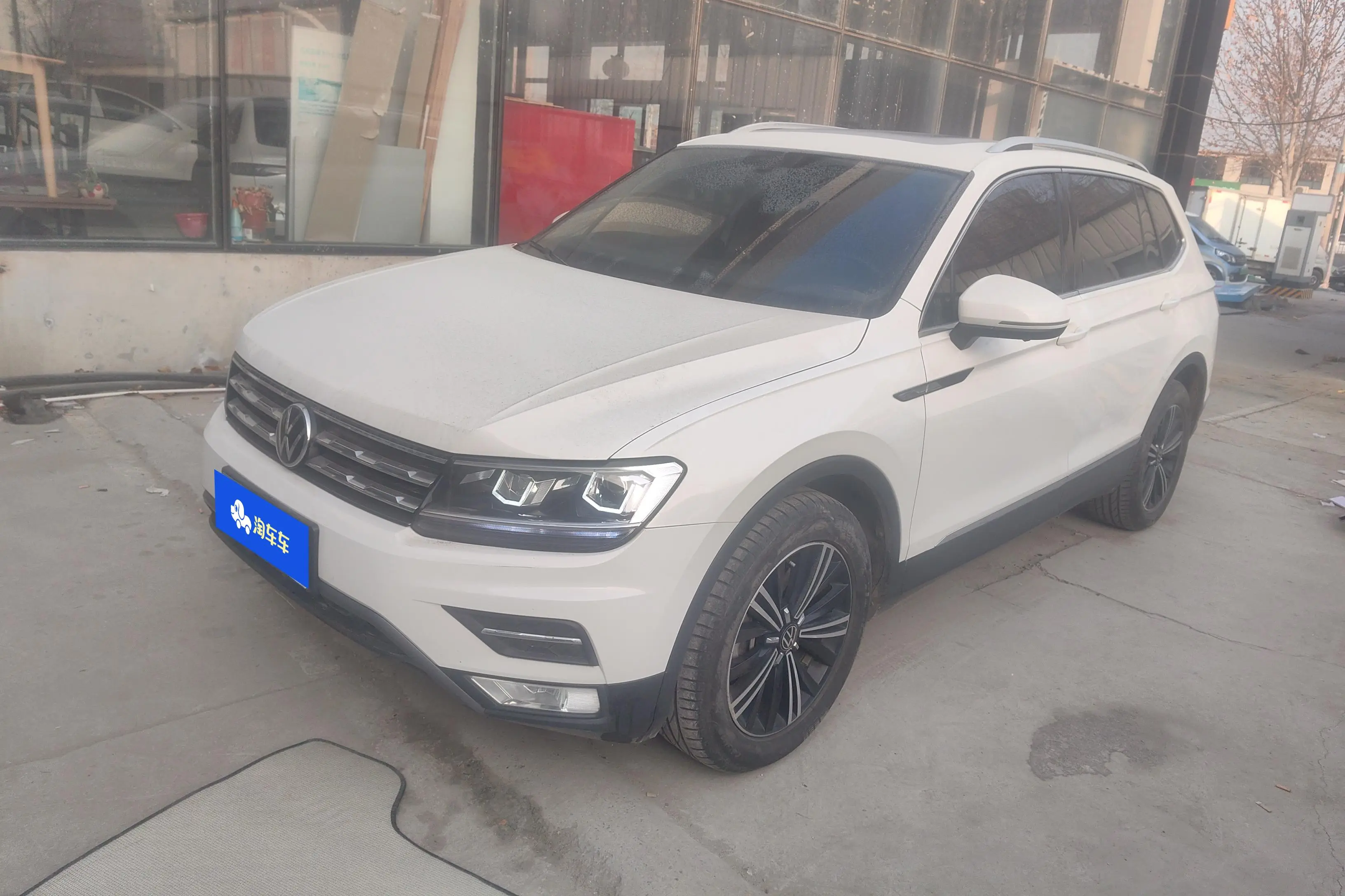 Volkswagen Tiguan L  из Китая