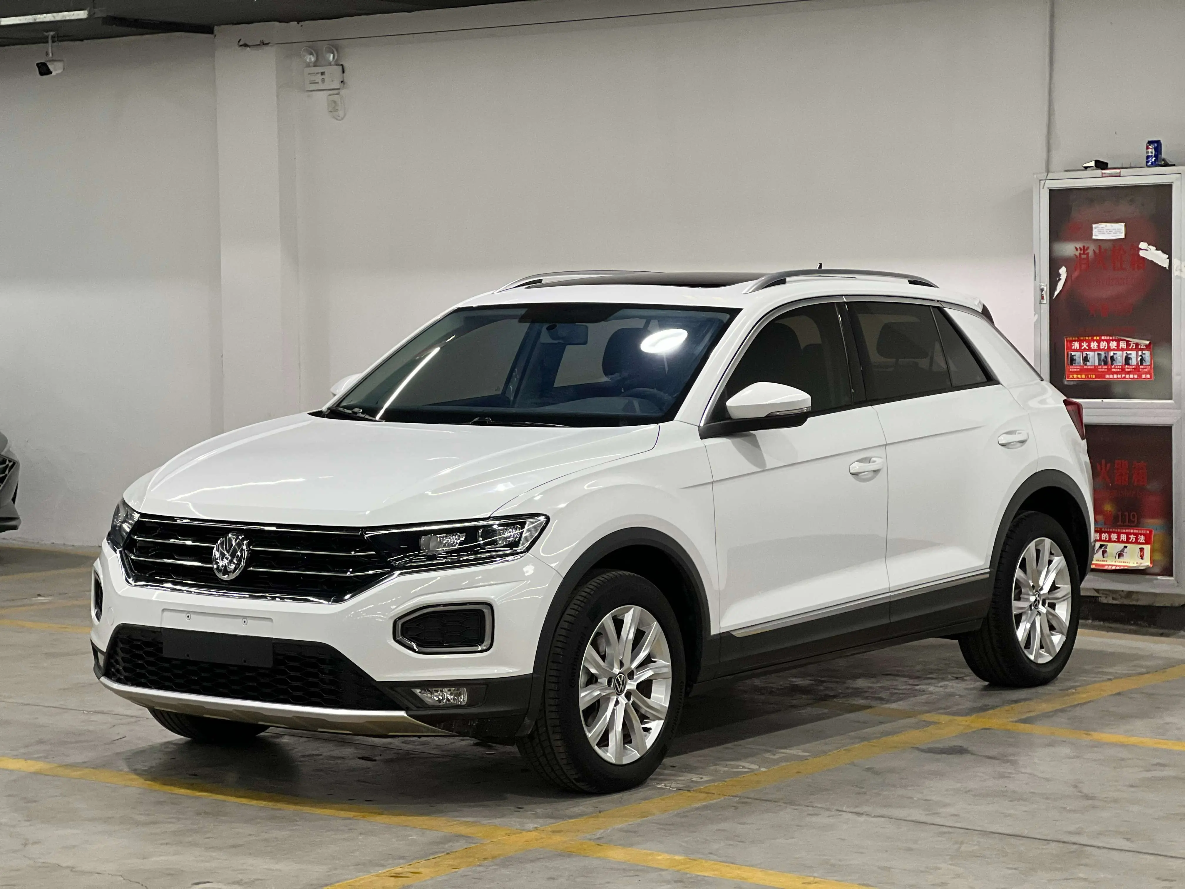 Volkswagen T-Roc  из Китая