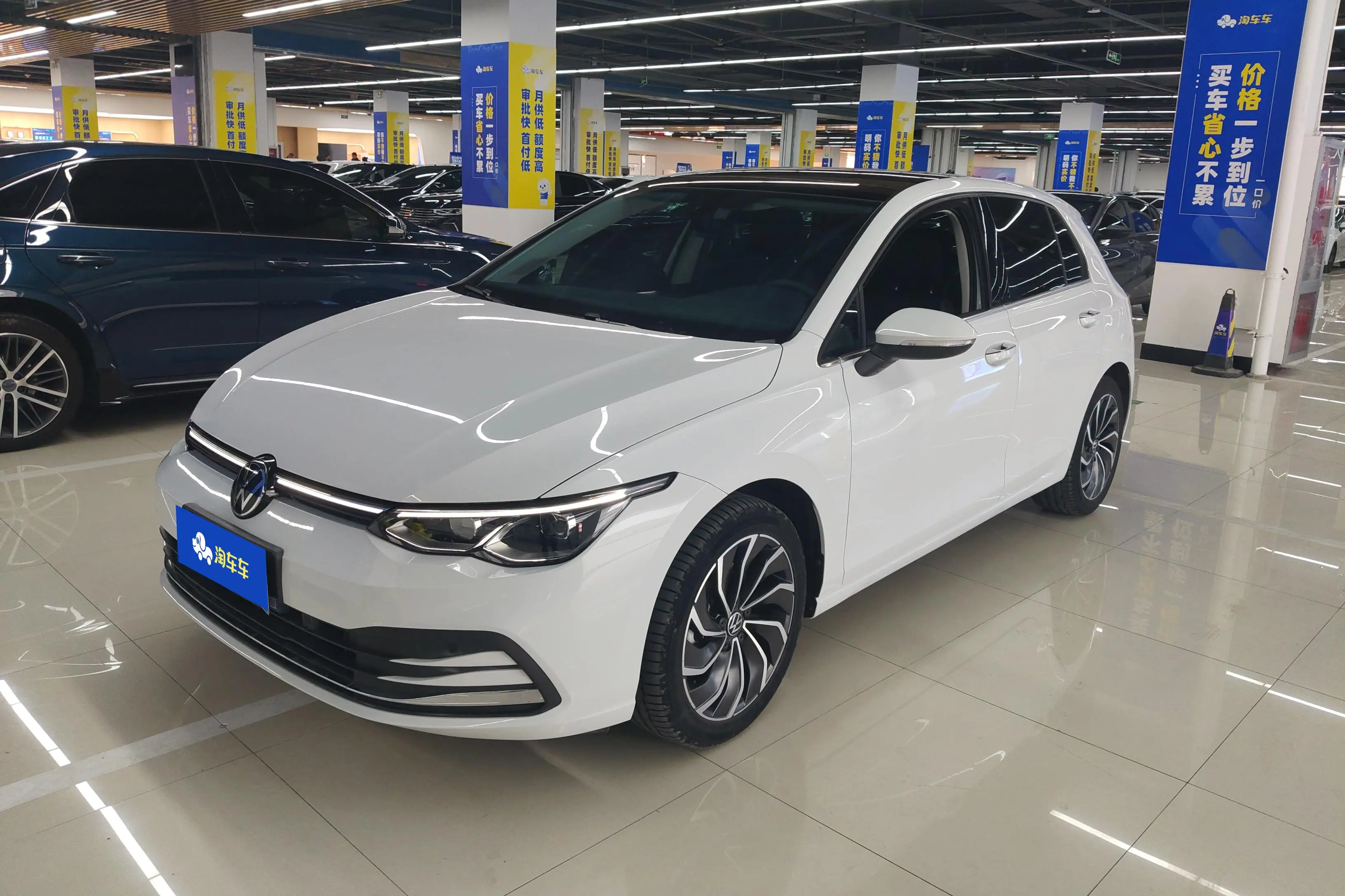 Volkswagen Golf  из Китая