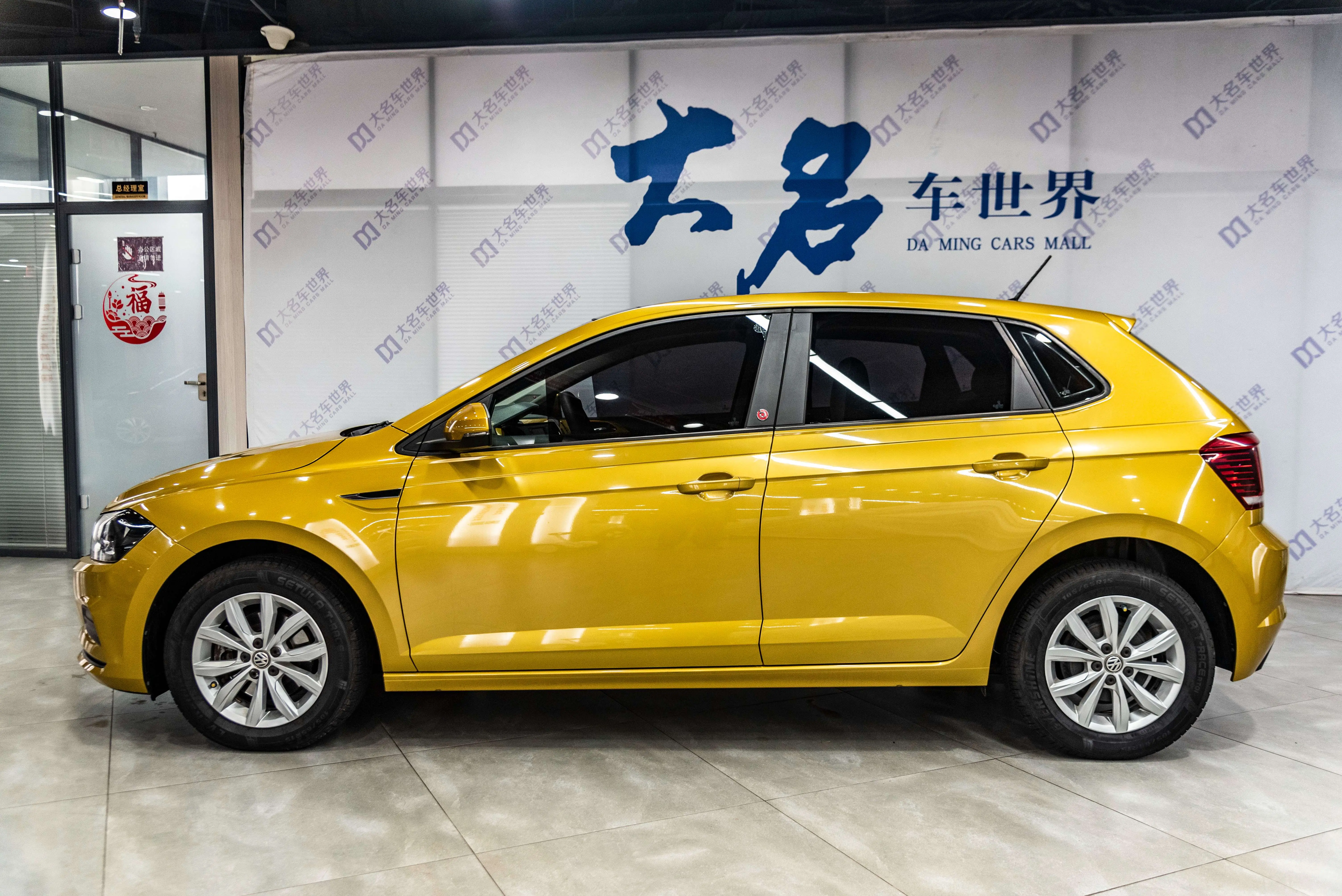 Volkswagen Polo  из Китая