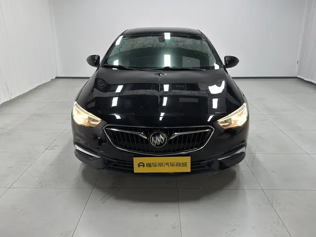 Buick Majesty  из Китая