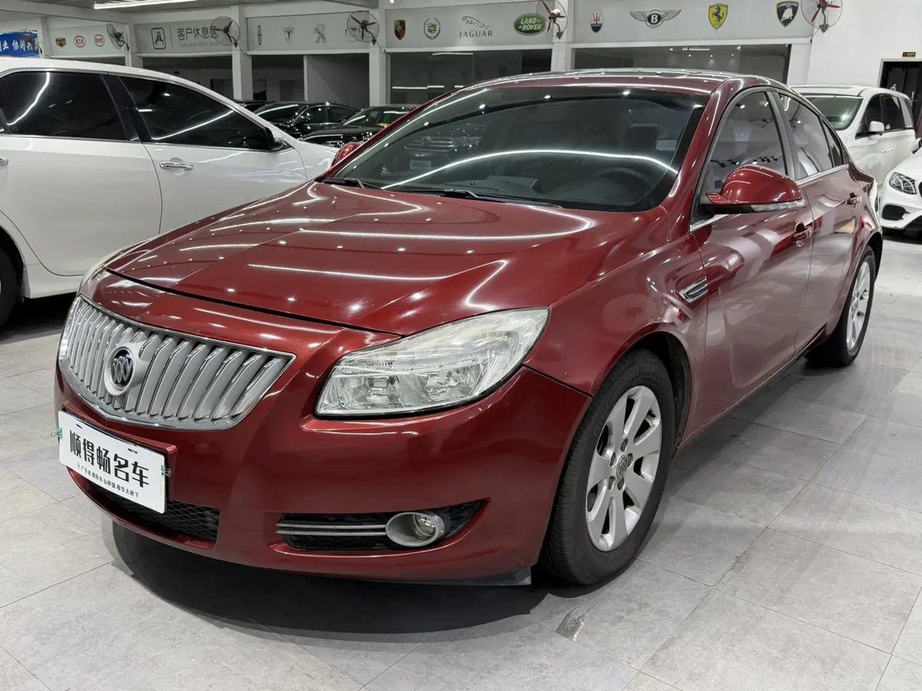 Buick Majesty  из Китая