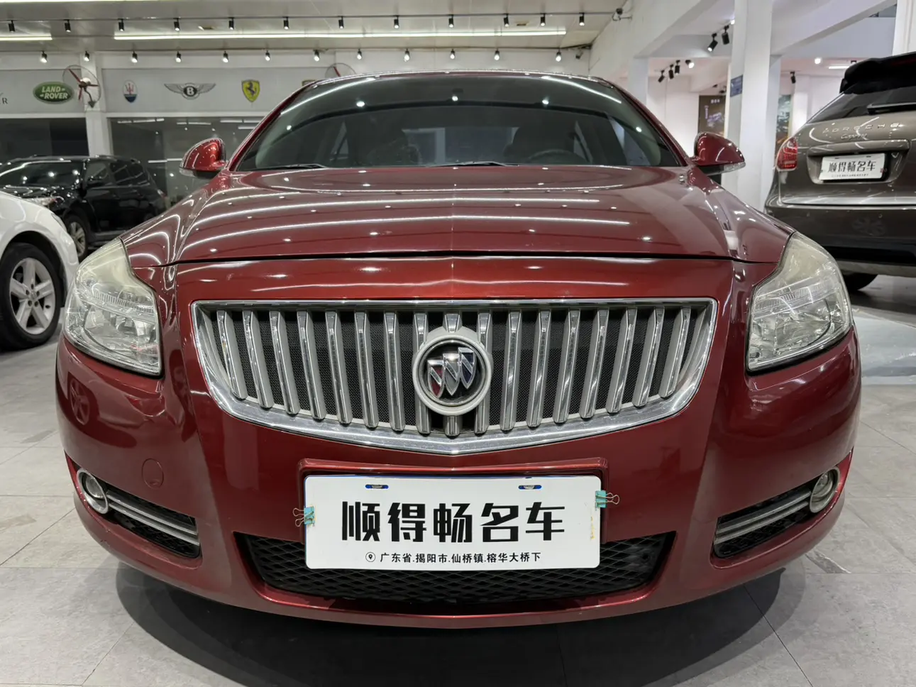 Buick Majesty  из Китая