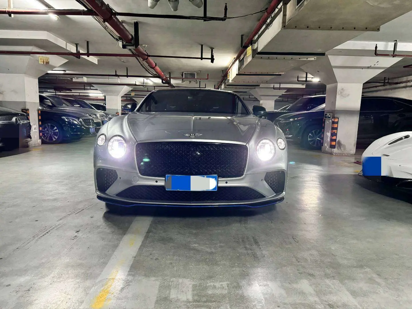 Bentley Continental  из Китая