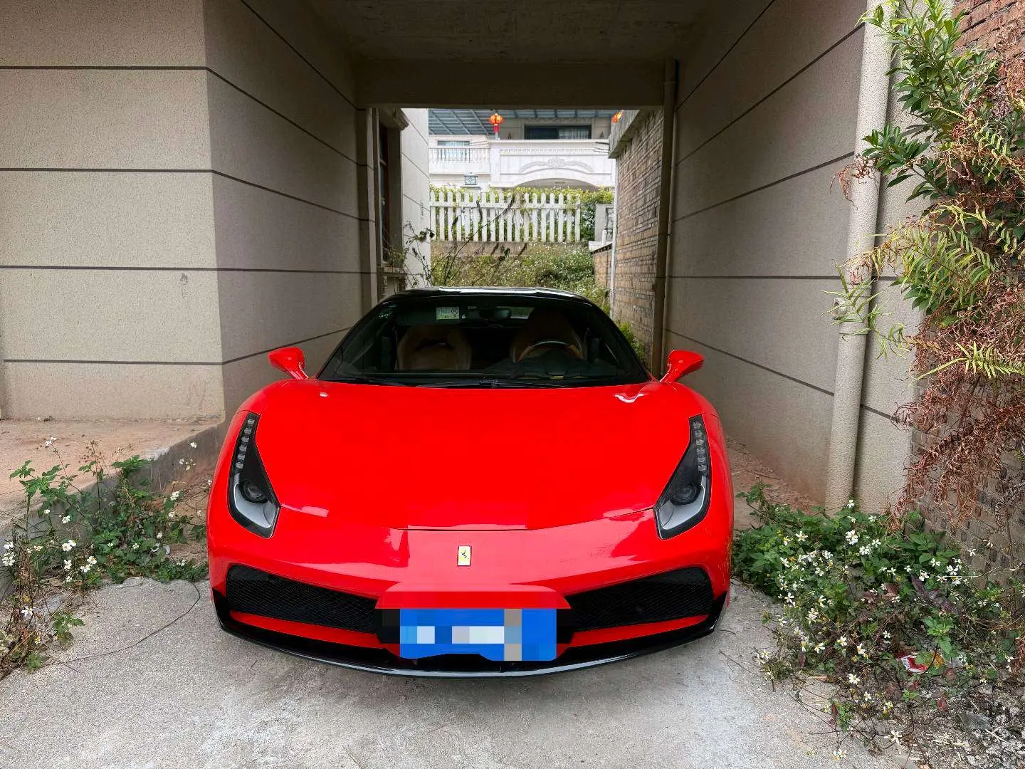 Ferrari 488  из Китая