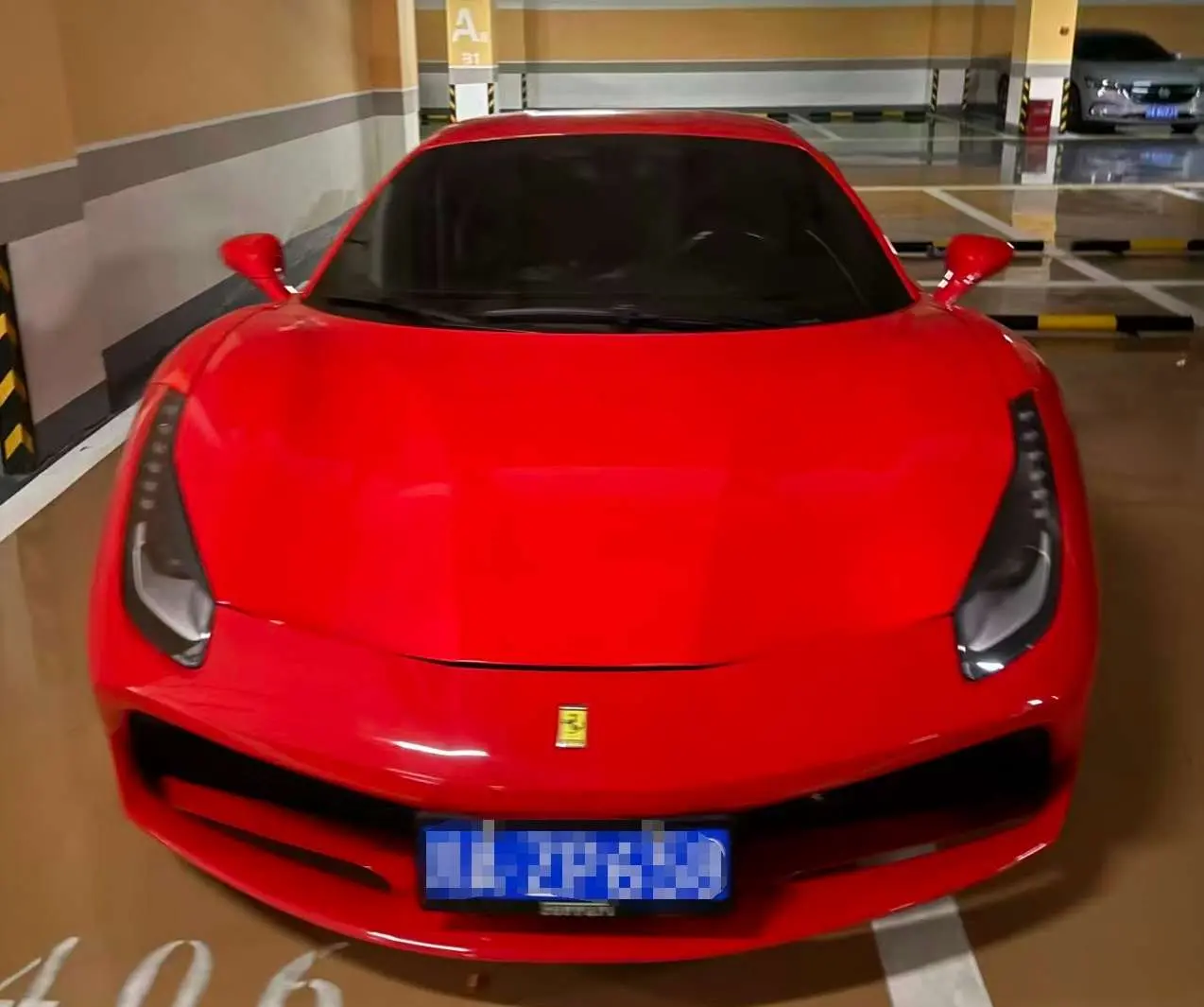 Ferrari 488  из Китая