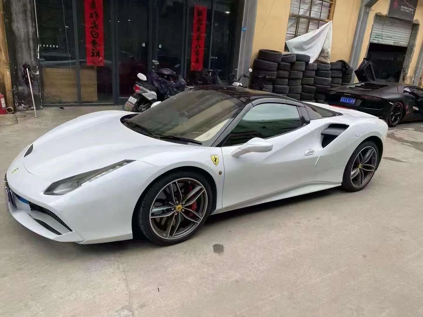 Ferrari 488  из Китая