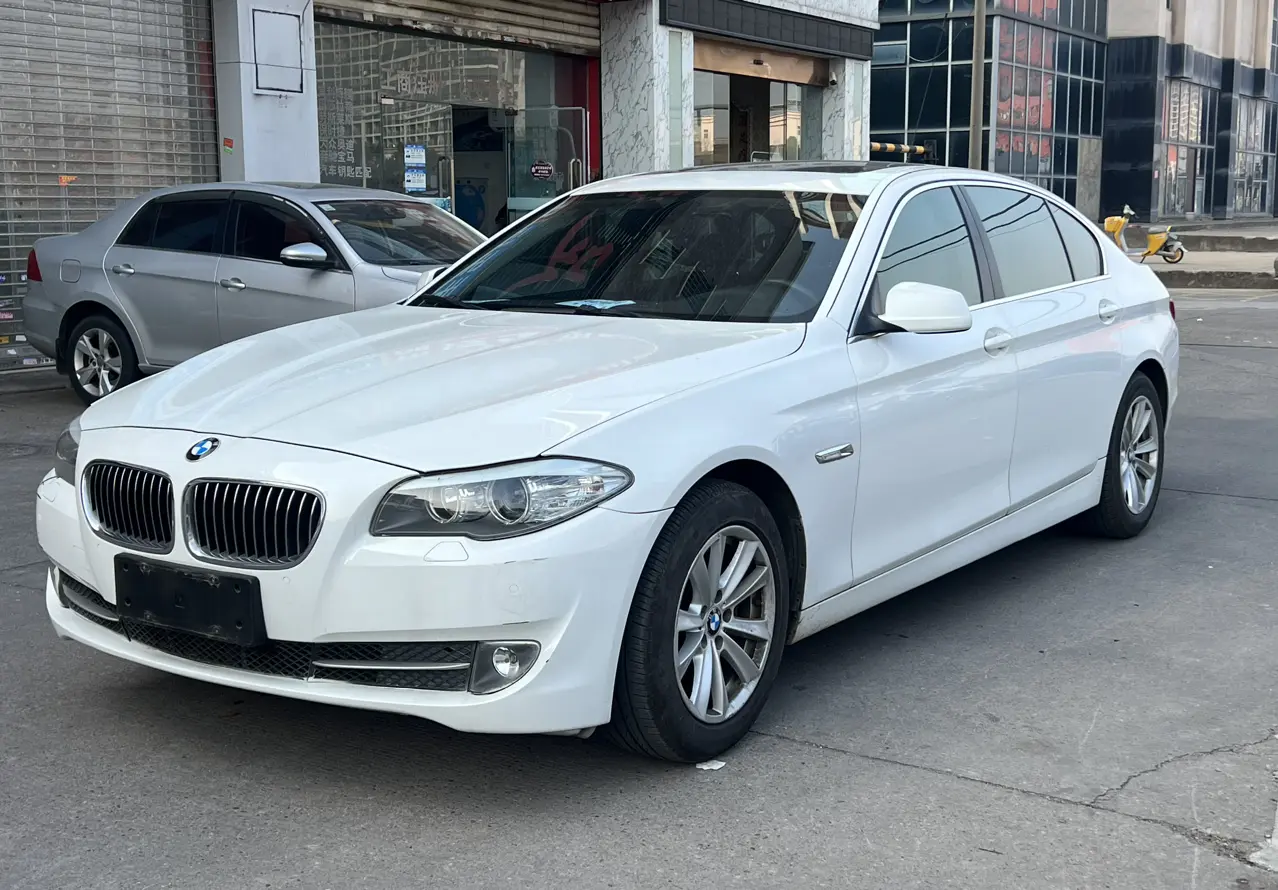 BMW 5 Series  из Китая