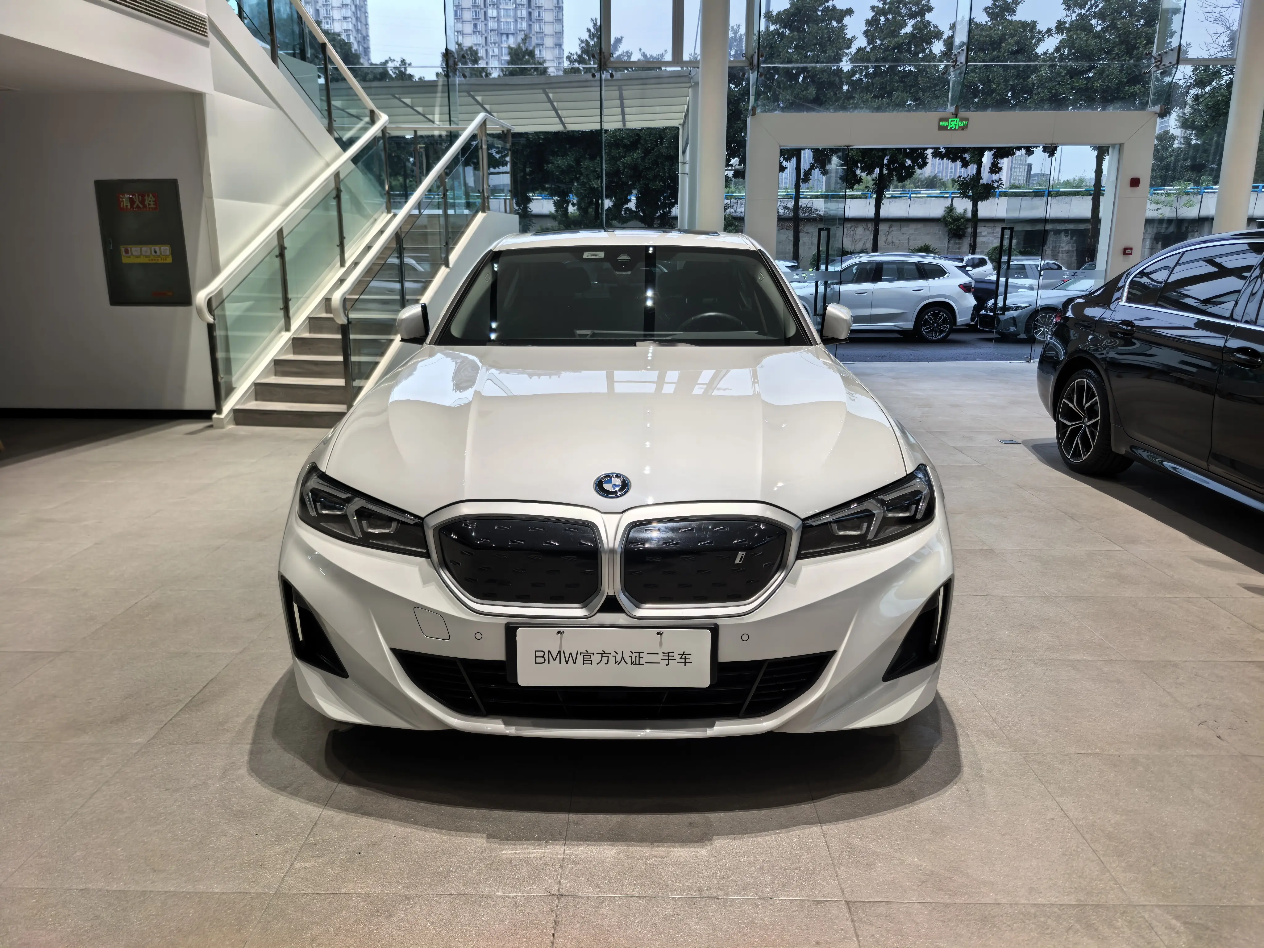 BMW i3  из Китая