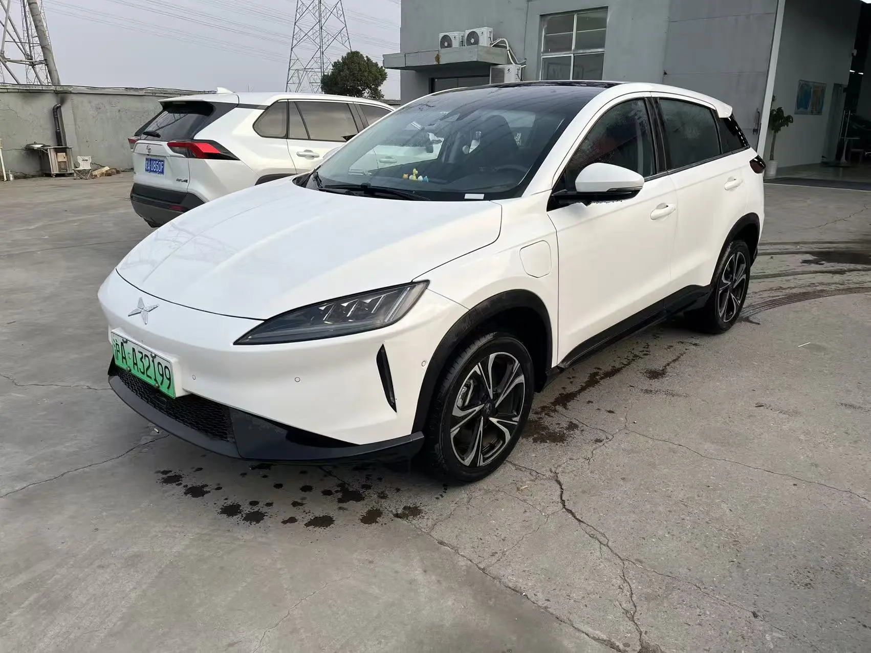 Xpeng G3  из Китая