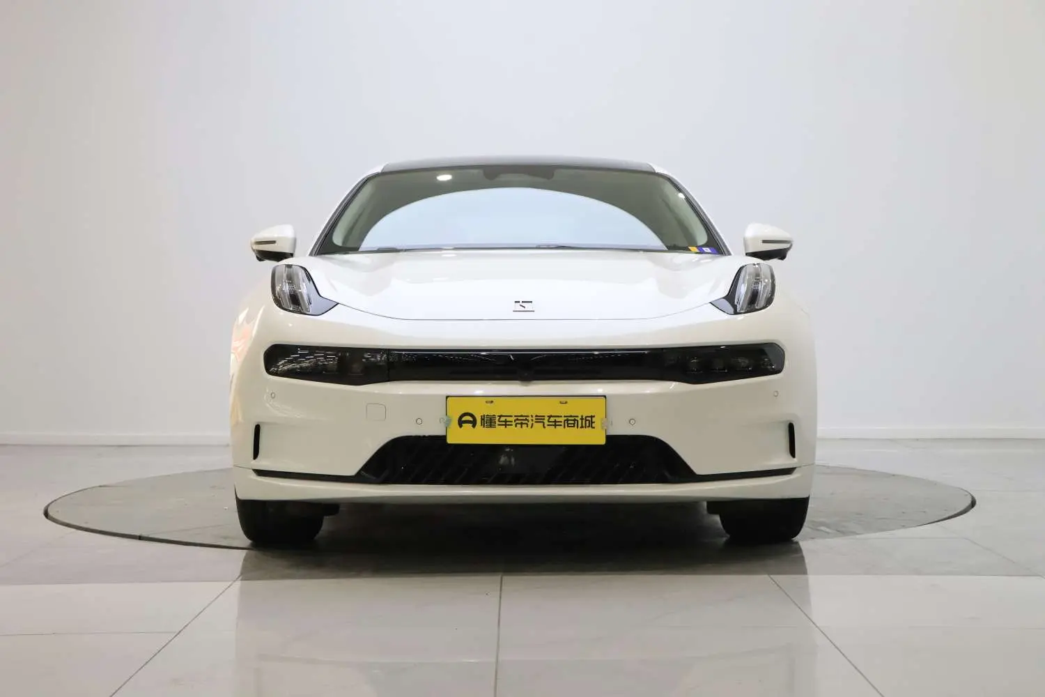 ZEEKR 001  из Китая