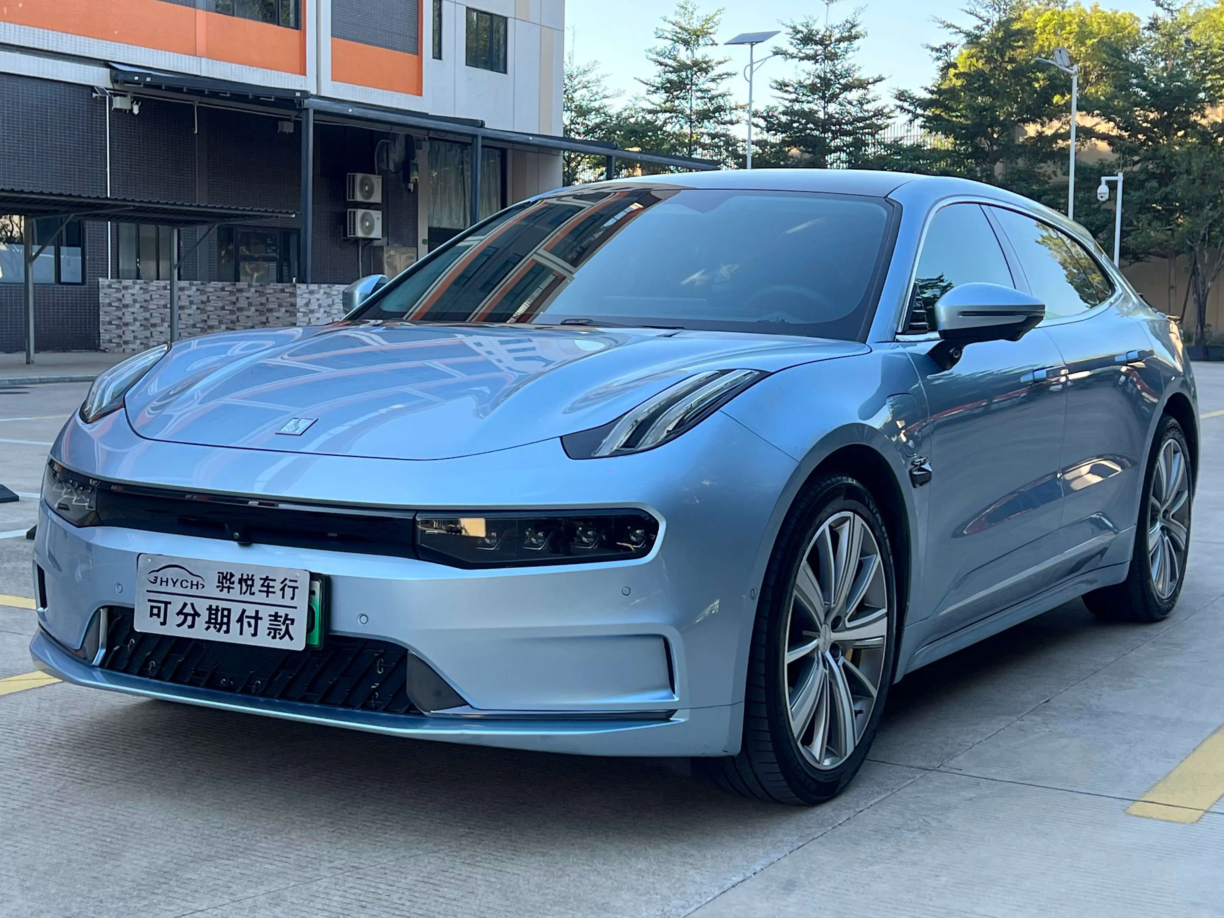 ZEEKR 001  из Китая