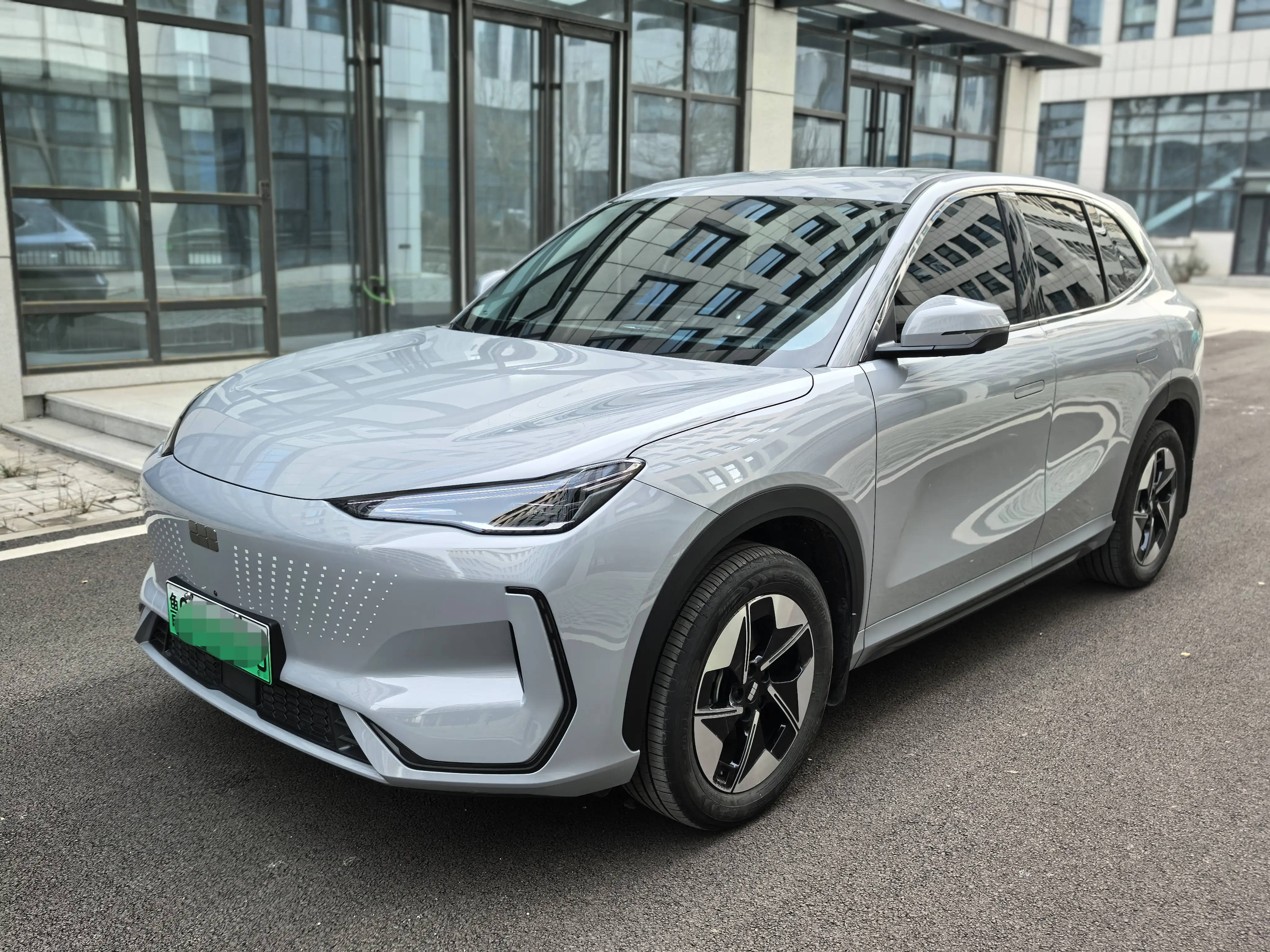 Geely Galaxy E5  из Китая