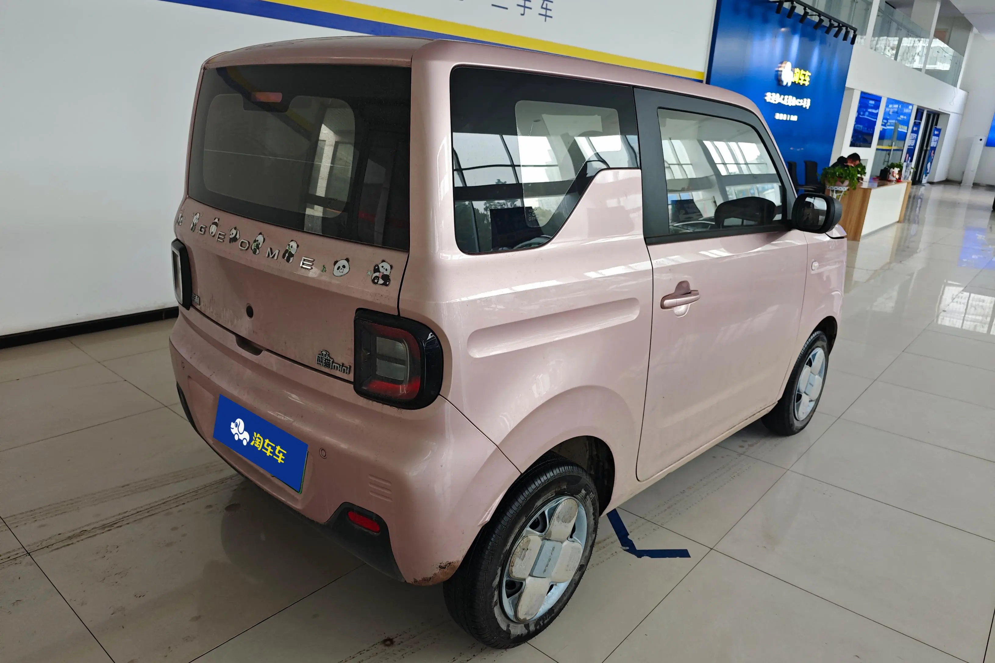 Geely Panda  из Китая