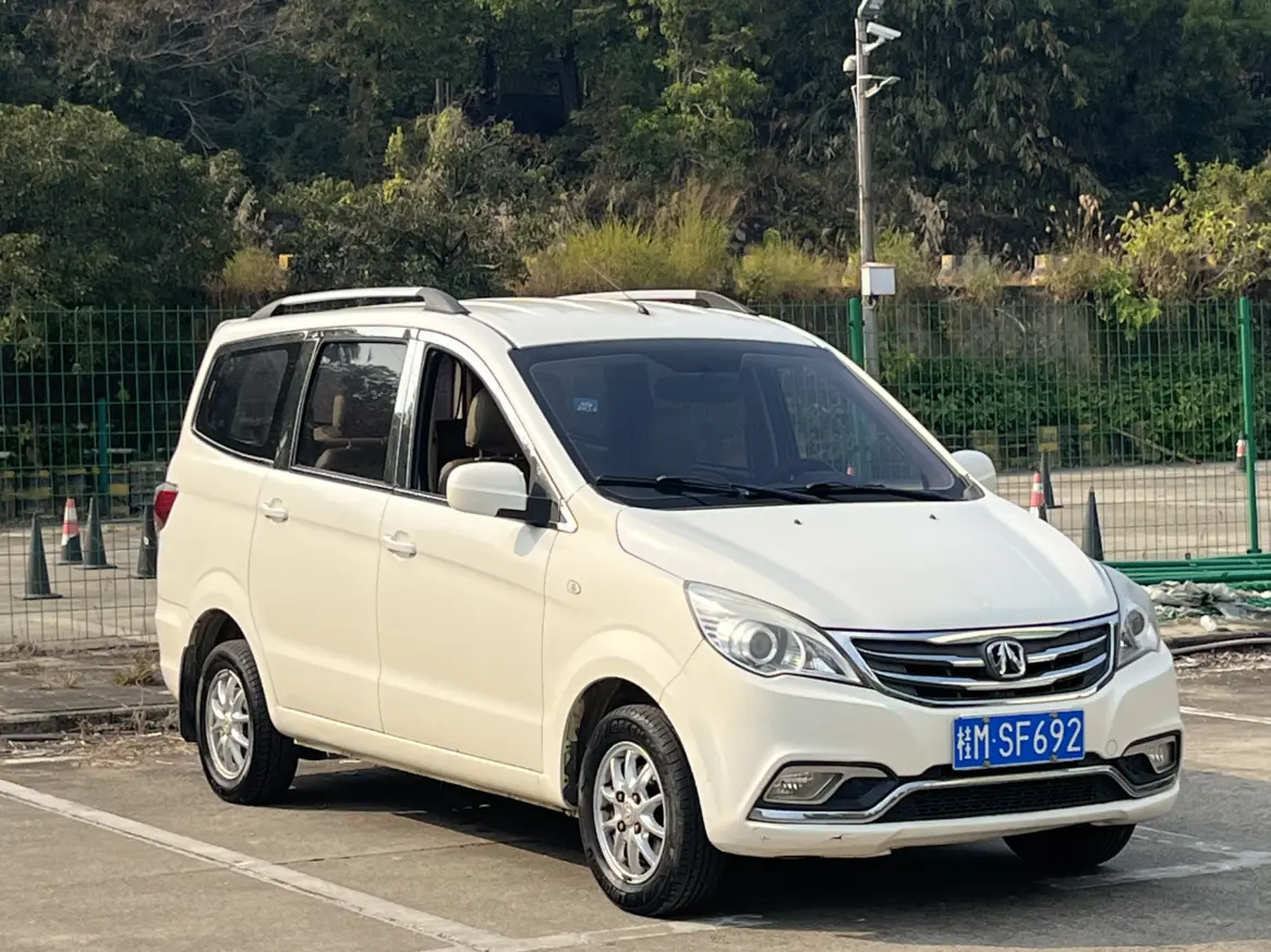 BAIC Weiwang M30  из Китая