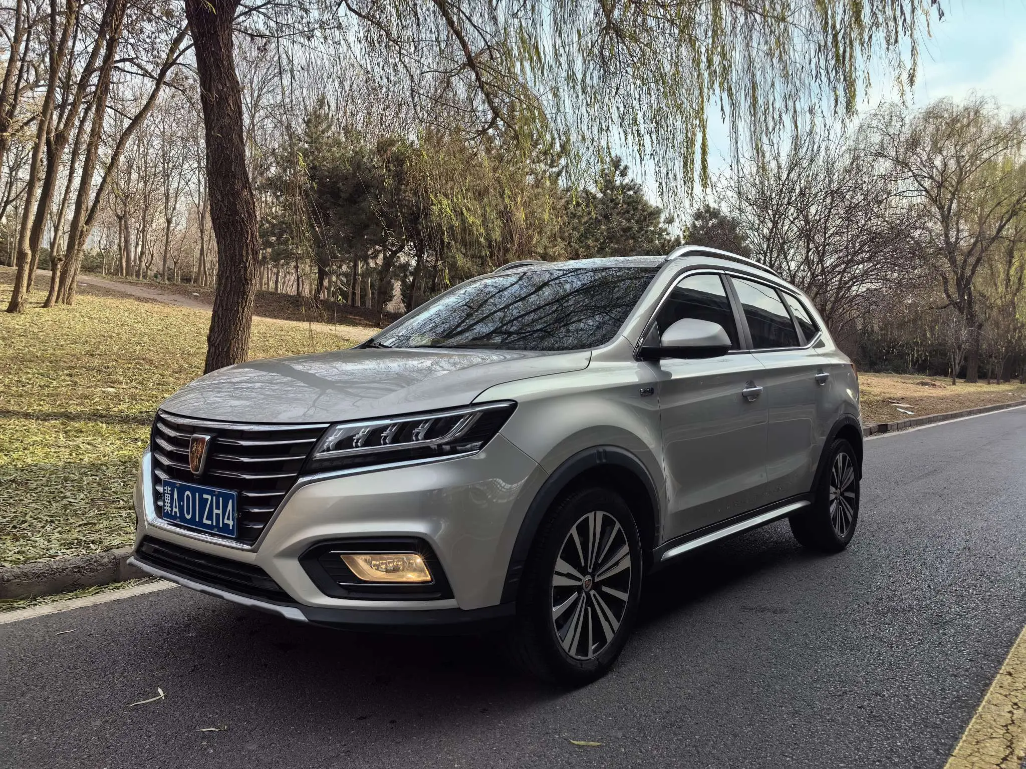 Roewe RX5  из Китая