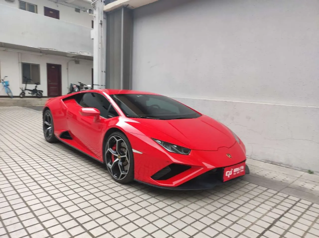 Lamborghini Huracán  из Китая