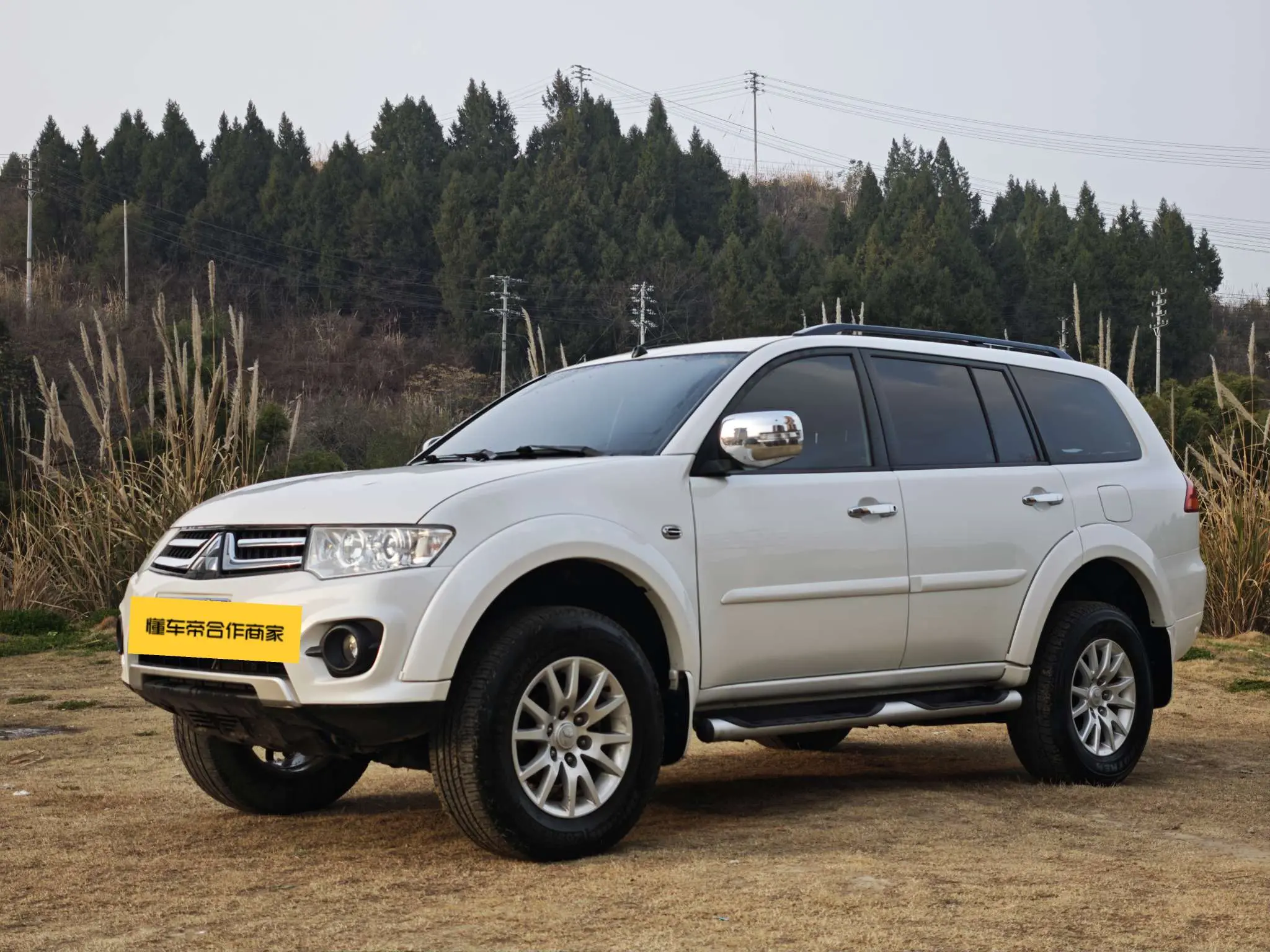 Mitsubishi Pajero Jinchang  из Китая