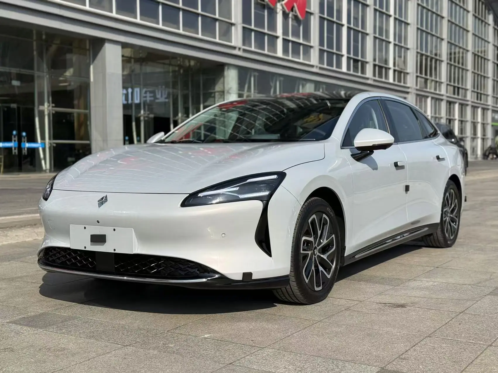 Baojun Enjoy EV  из Китая