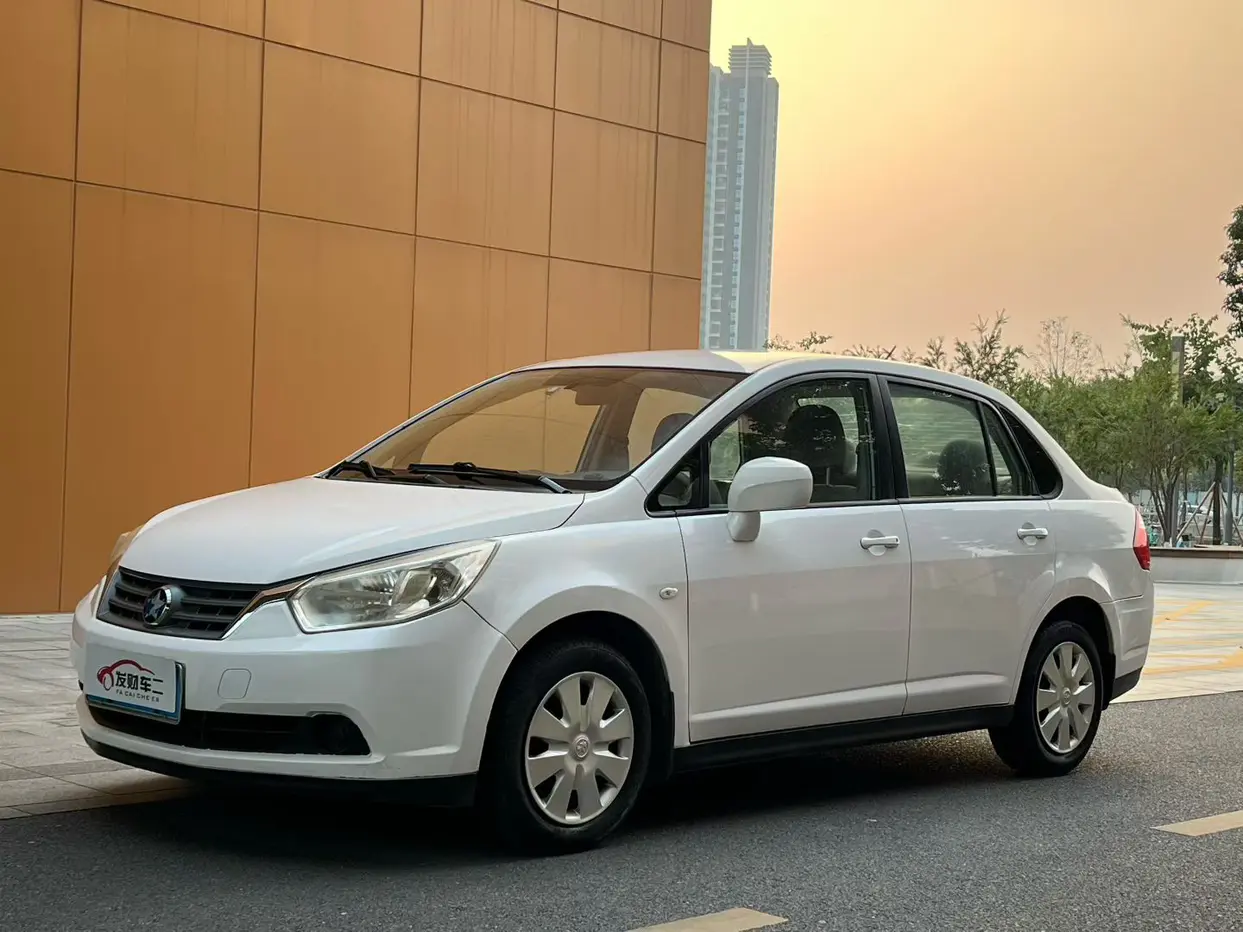 Kai Chen Venucia D50  из Китая