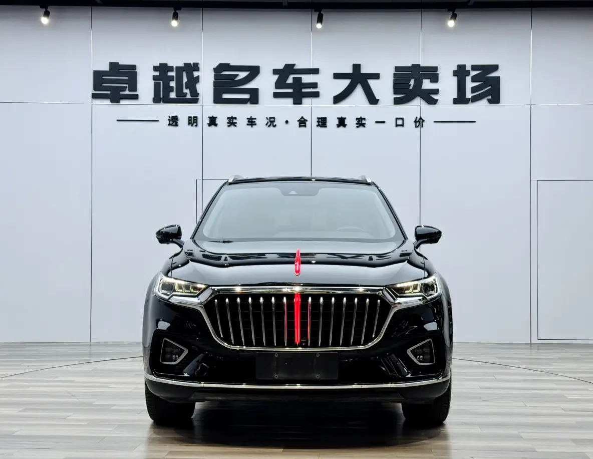 Hongqi HS5  из Китая